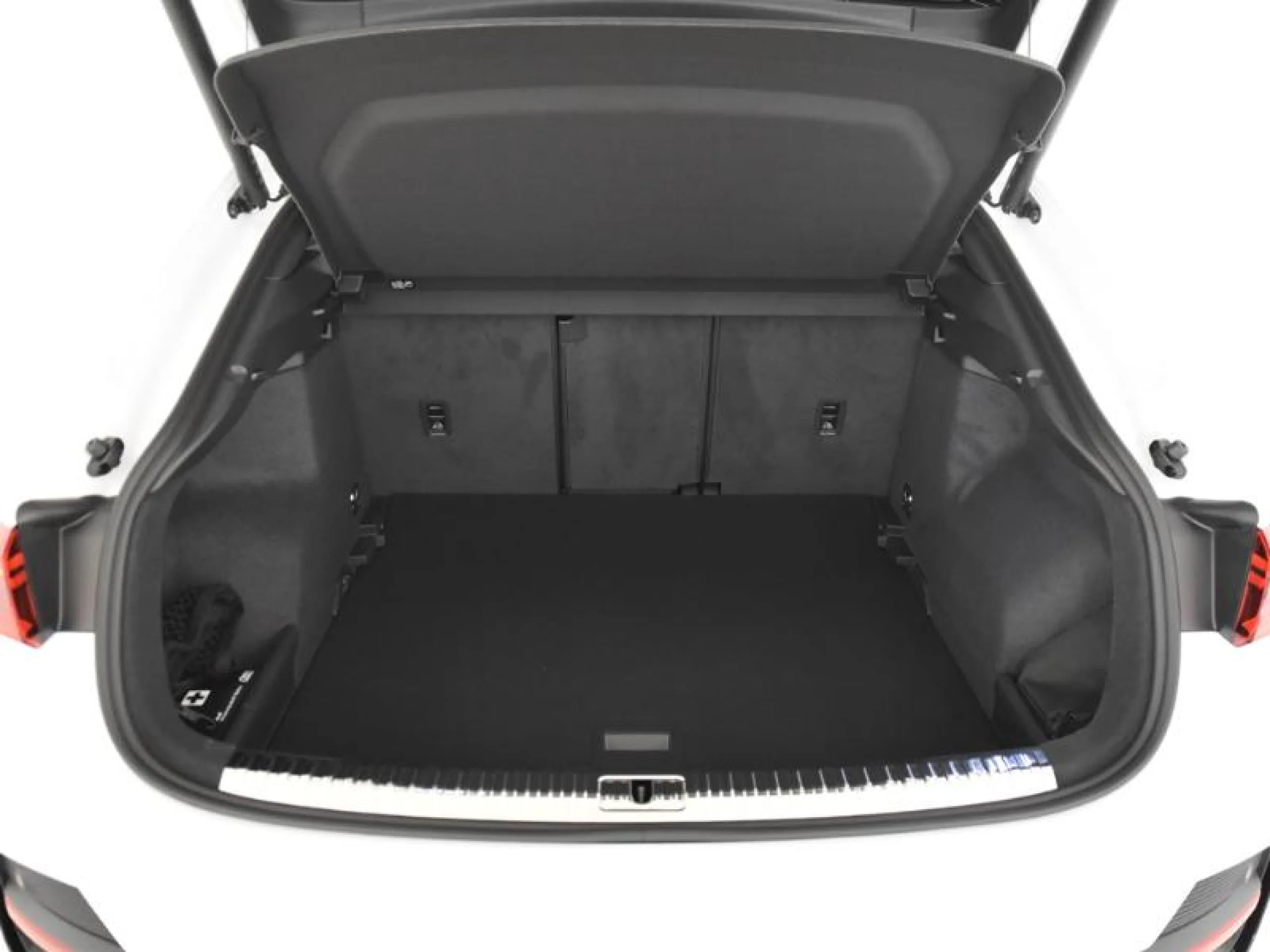 AUDI Q3 SPORTBACK BLACK LINE 35 TDI 110KW (150CV) S TRONIC - Foto 7