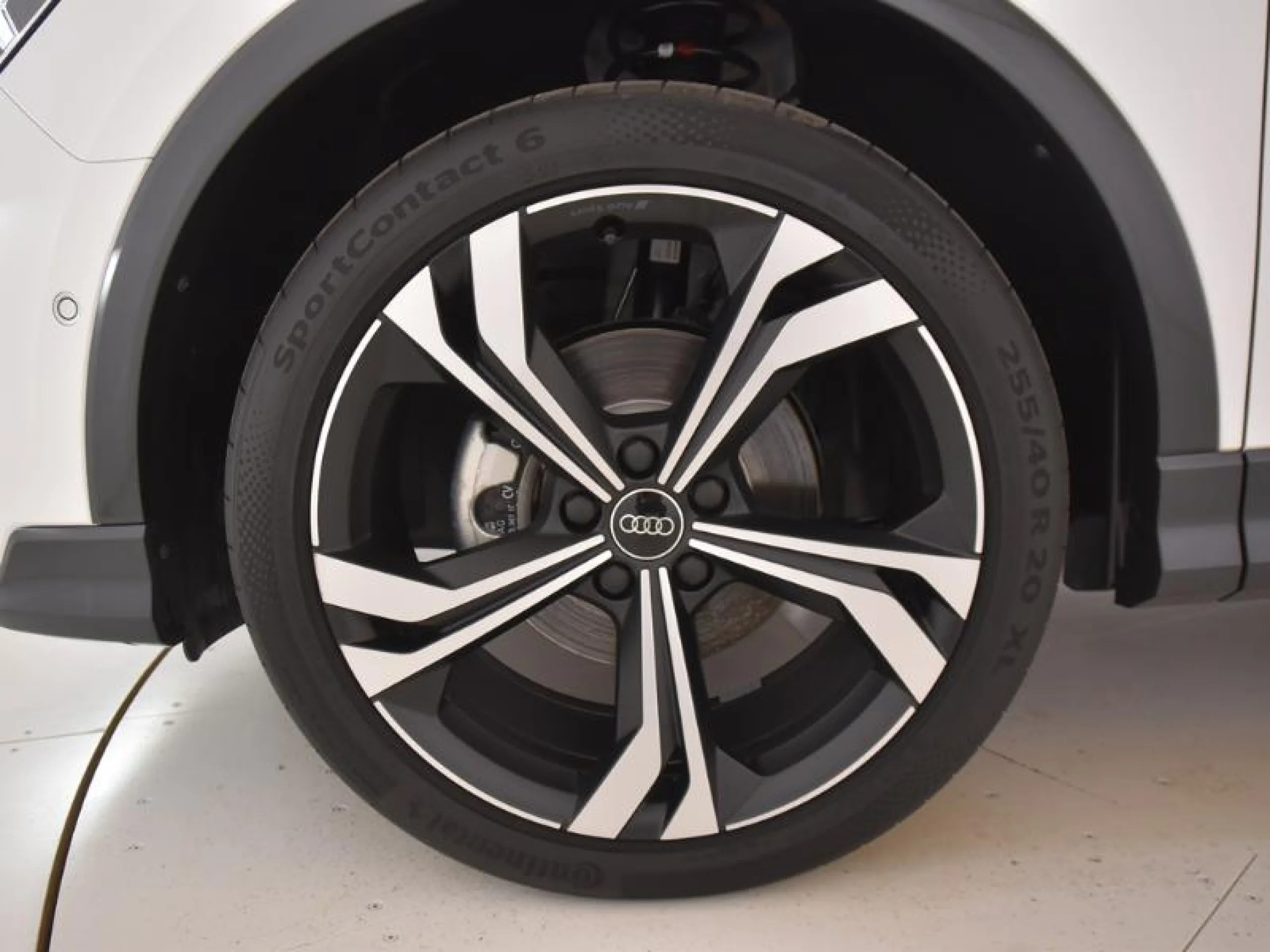 AUDI Q3 SPORTBACK BLACK LINE 35 TDI 110KW (150CV) S TRONIC - Foto 8