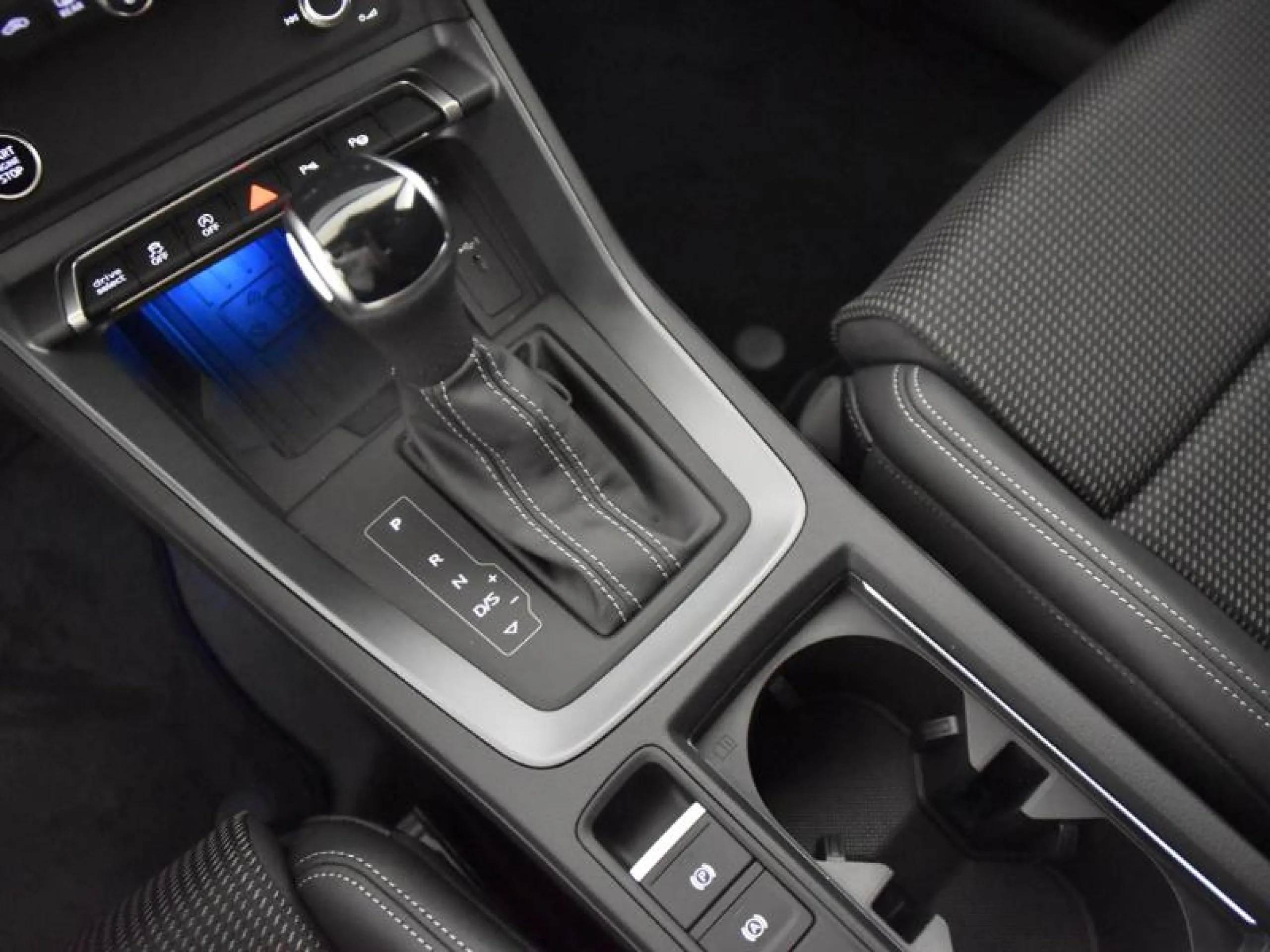 AUDI Q3 SPORTBACK BLACK LINE 35 TDI 110KW (150CV) S TRONIC - Foto 11