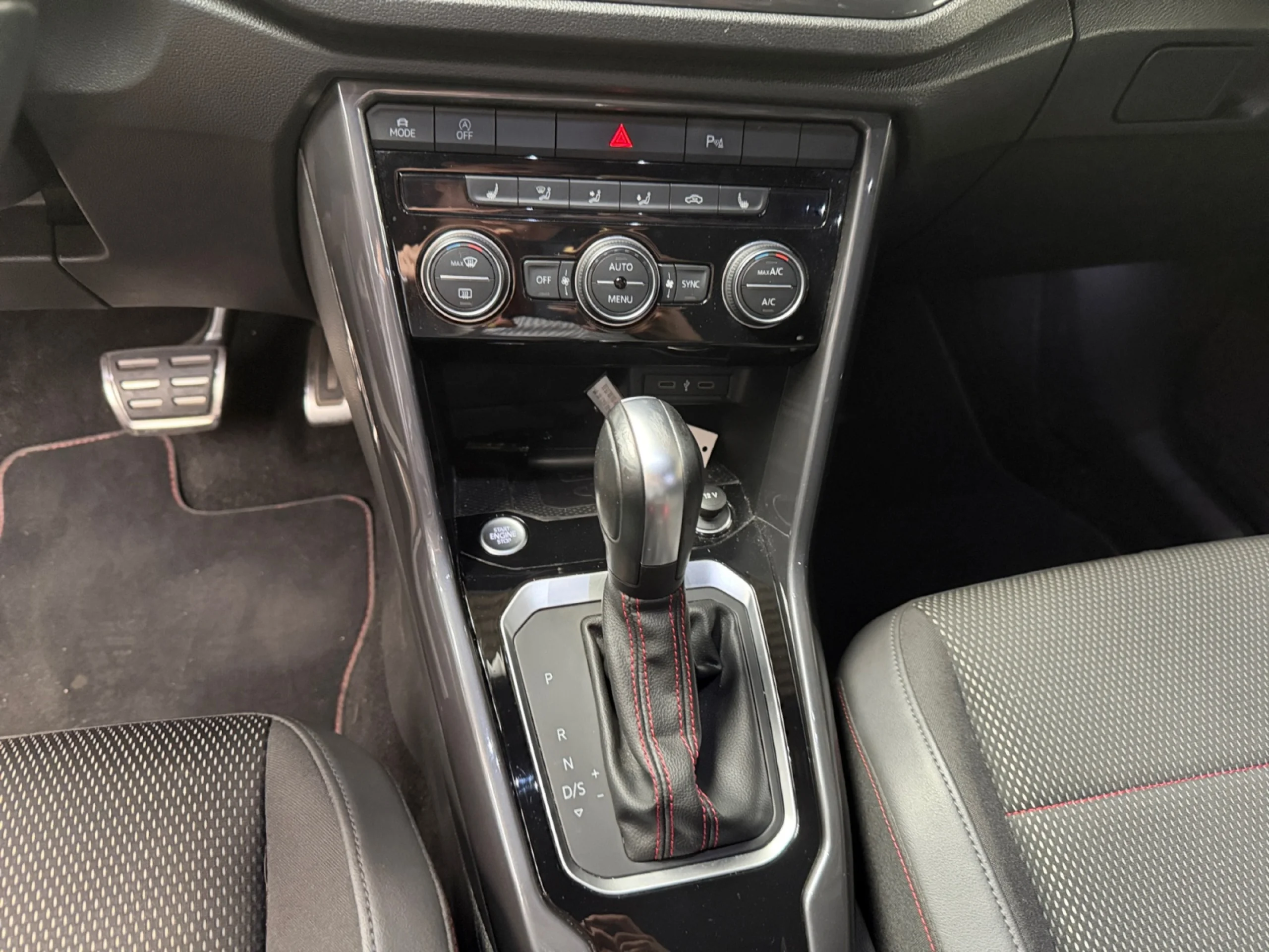 VOLKSWAGEN T ROC SPORT 1.5 TSI 110KW (150CV) DSG - Foto 14