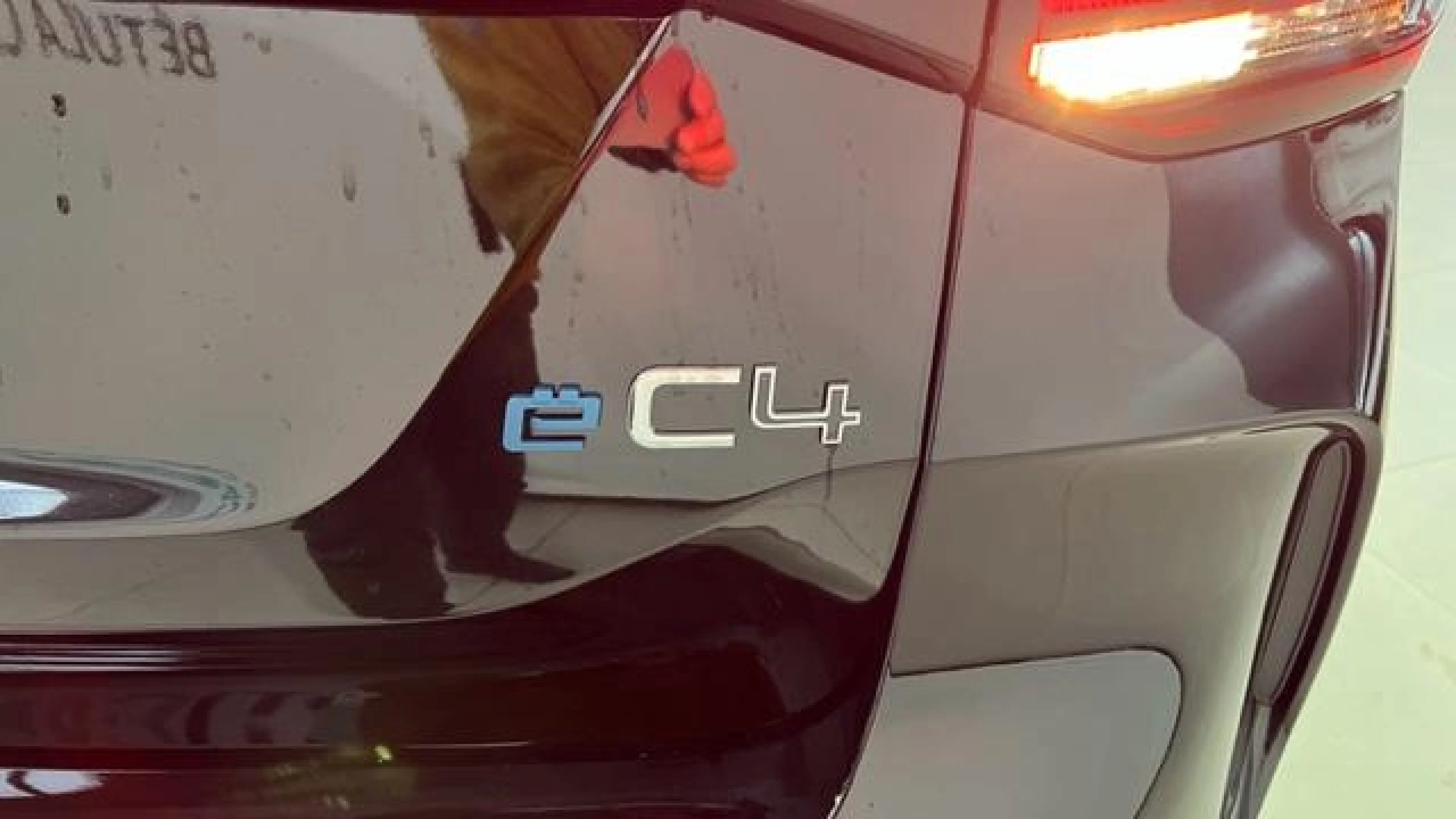 CITROEN Ë C4 Ë C4 ELÉCTRICO 100KW FEEL PACK - Foto 13