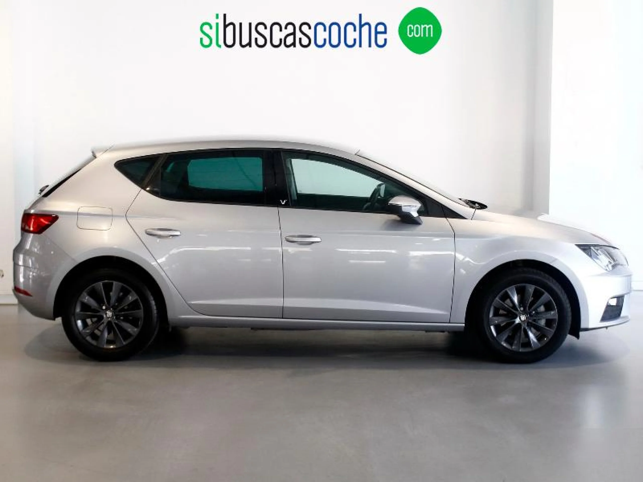 SEAT LEON 1.6 TDI 85KW (115CV) S&S STYLE VISIO ED - Foto 3