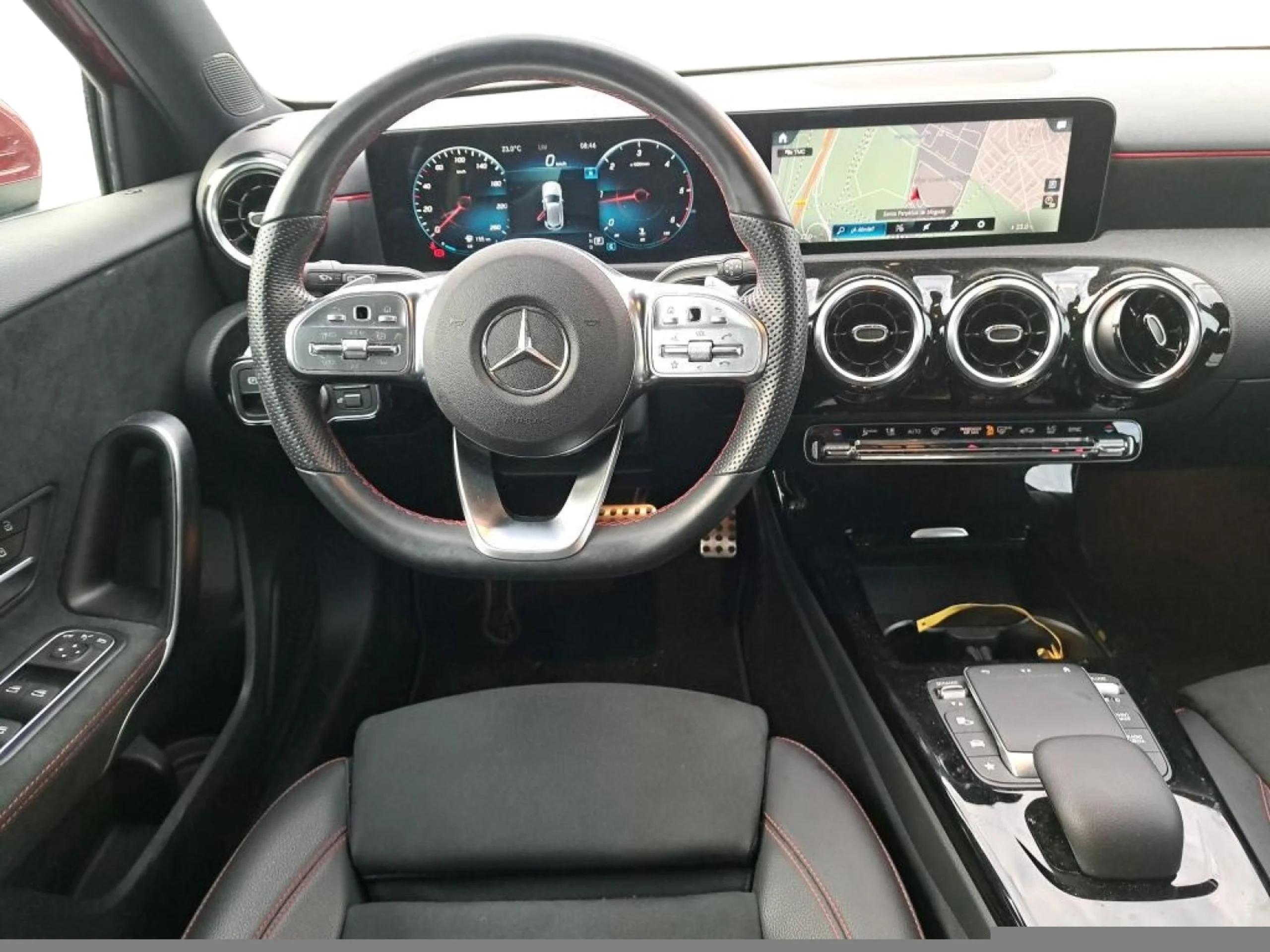 MERCEDES-BENZ CLASE A A 220 D - Foto 4