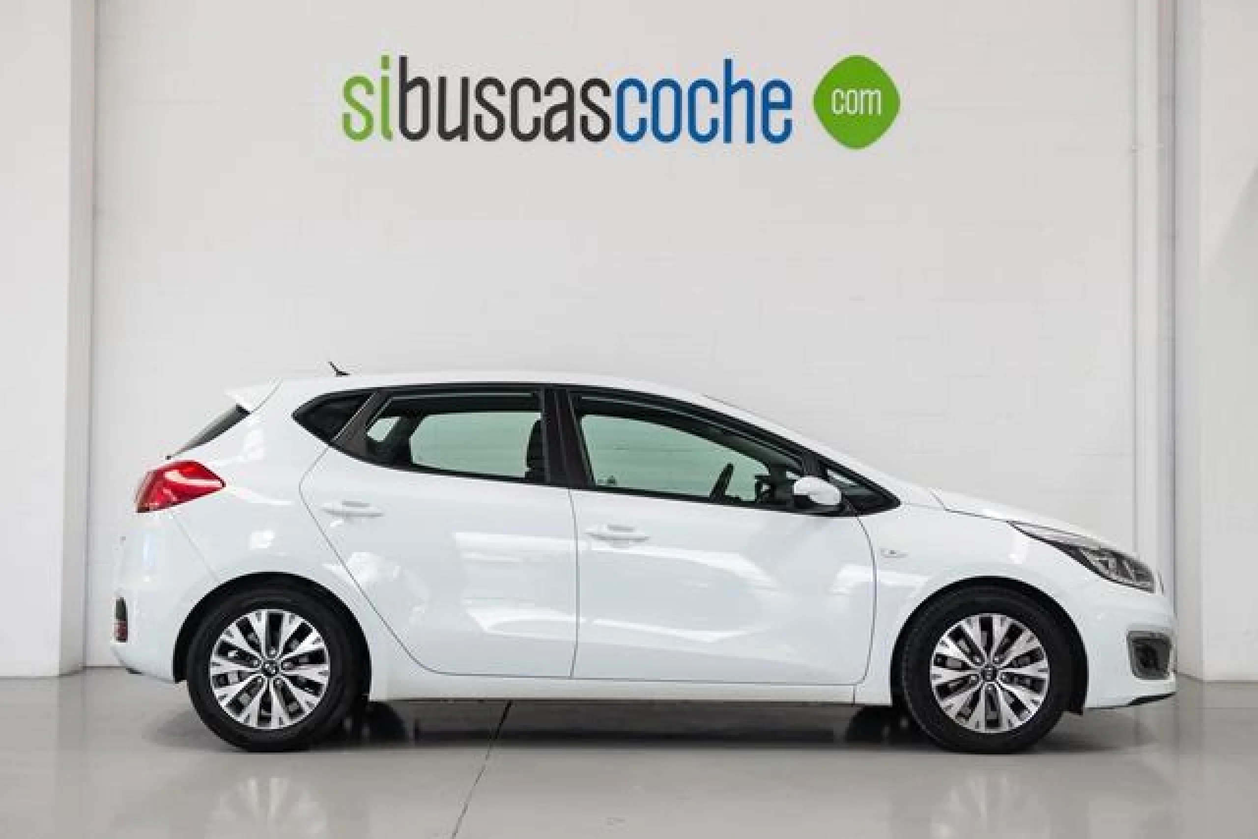 KIA CEE·D 1.4 CRDI WGT 66KW (90CV) DRIVE - Foto 3