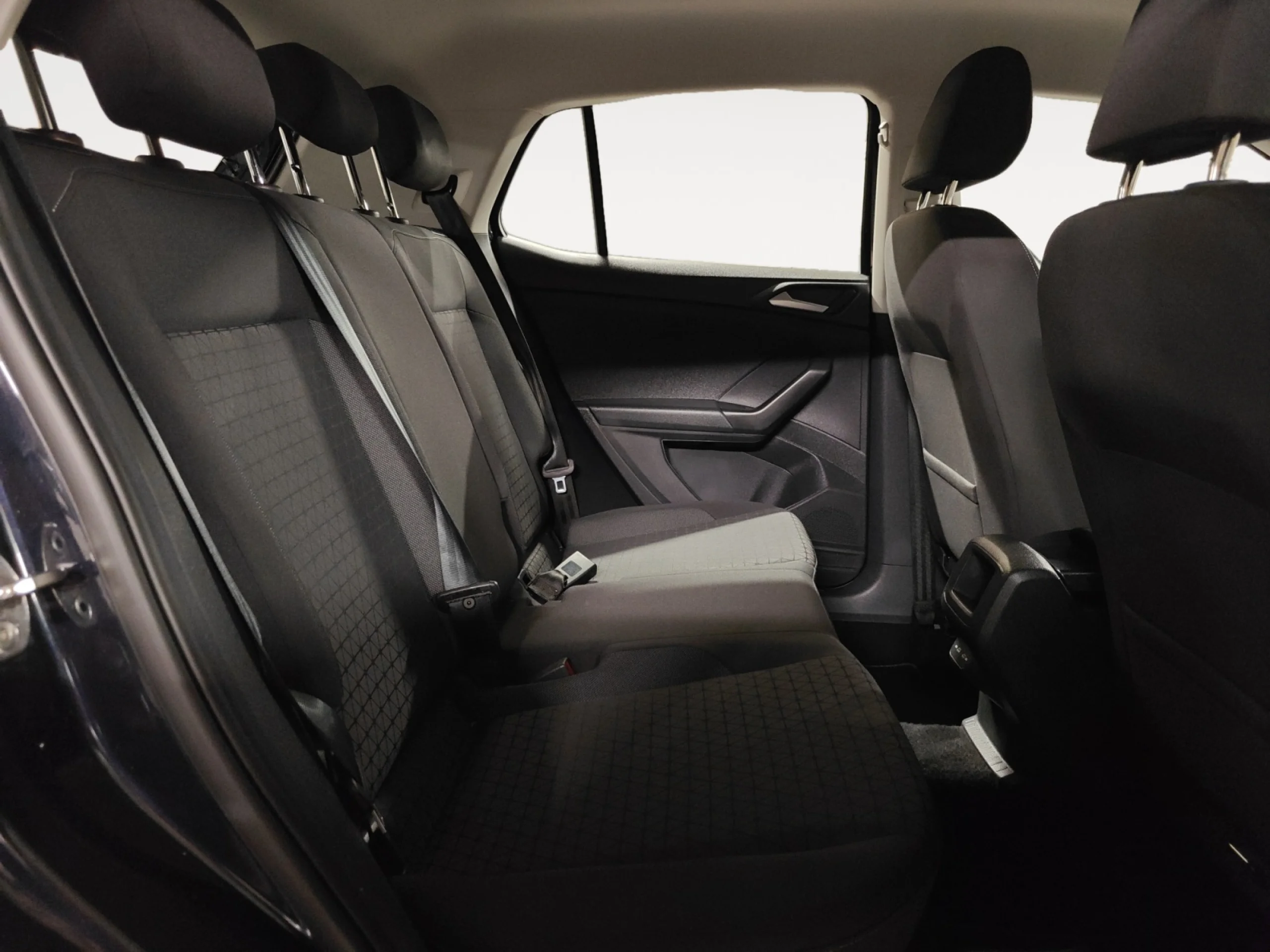 VOLKSWAGEN T CROSS ADVANCE 1.0 TSI 70KW (95CV) - Foto 6