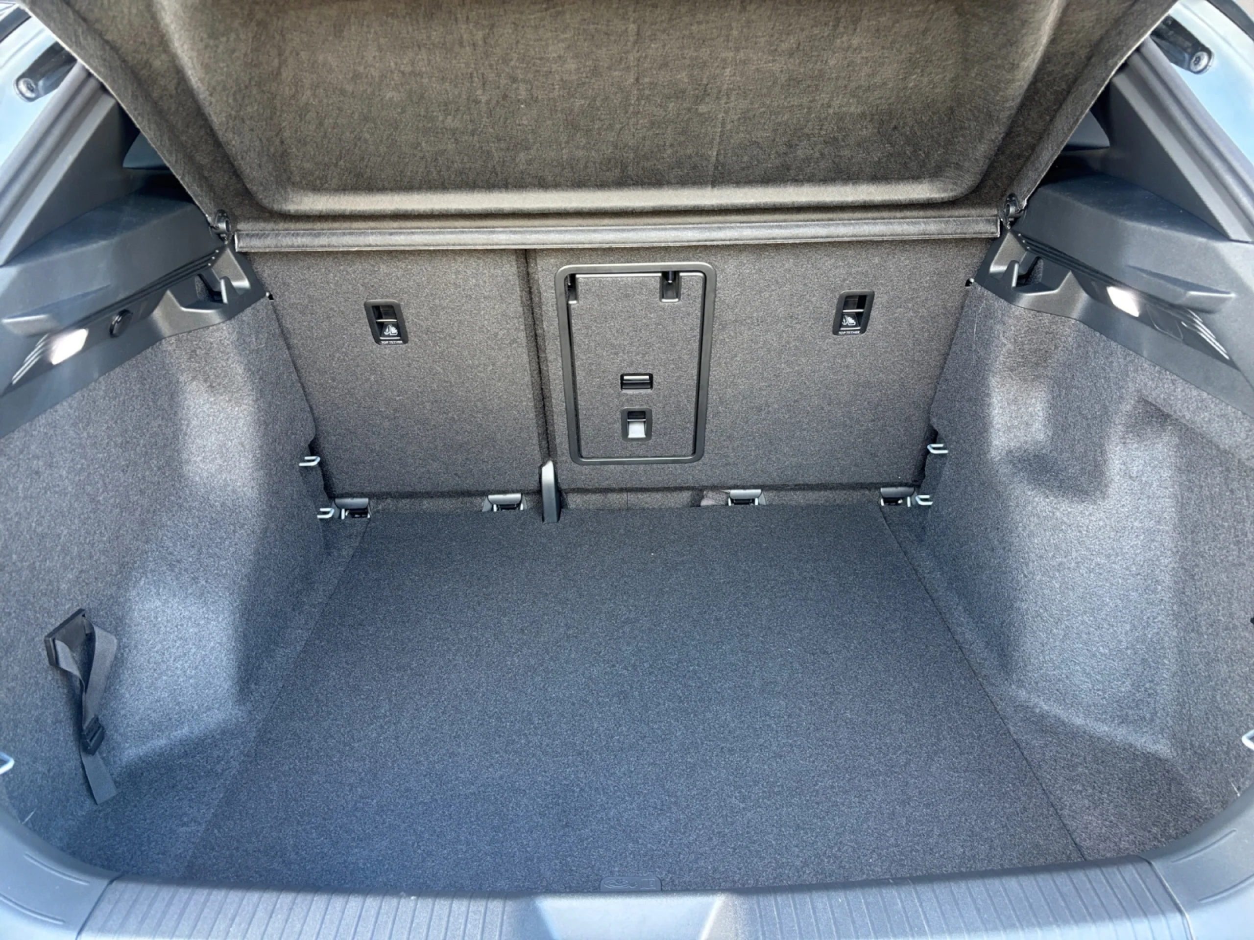 VOLKSWAGEN ID.4 PRO 4MOTION 210KW (286CV) 77KWH AUTO - Foto 7