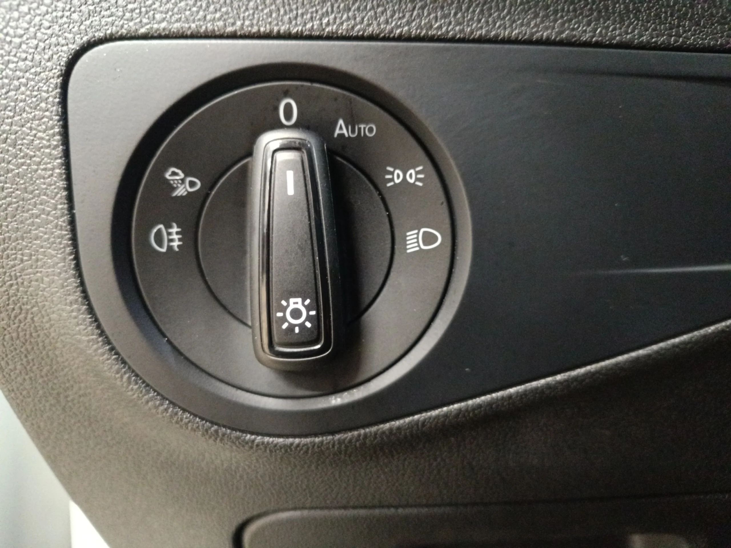 VOLKSWAGEN TIGUAN LIFE 2.0 TDI 110KW (150CV) DSG - Foto 12