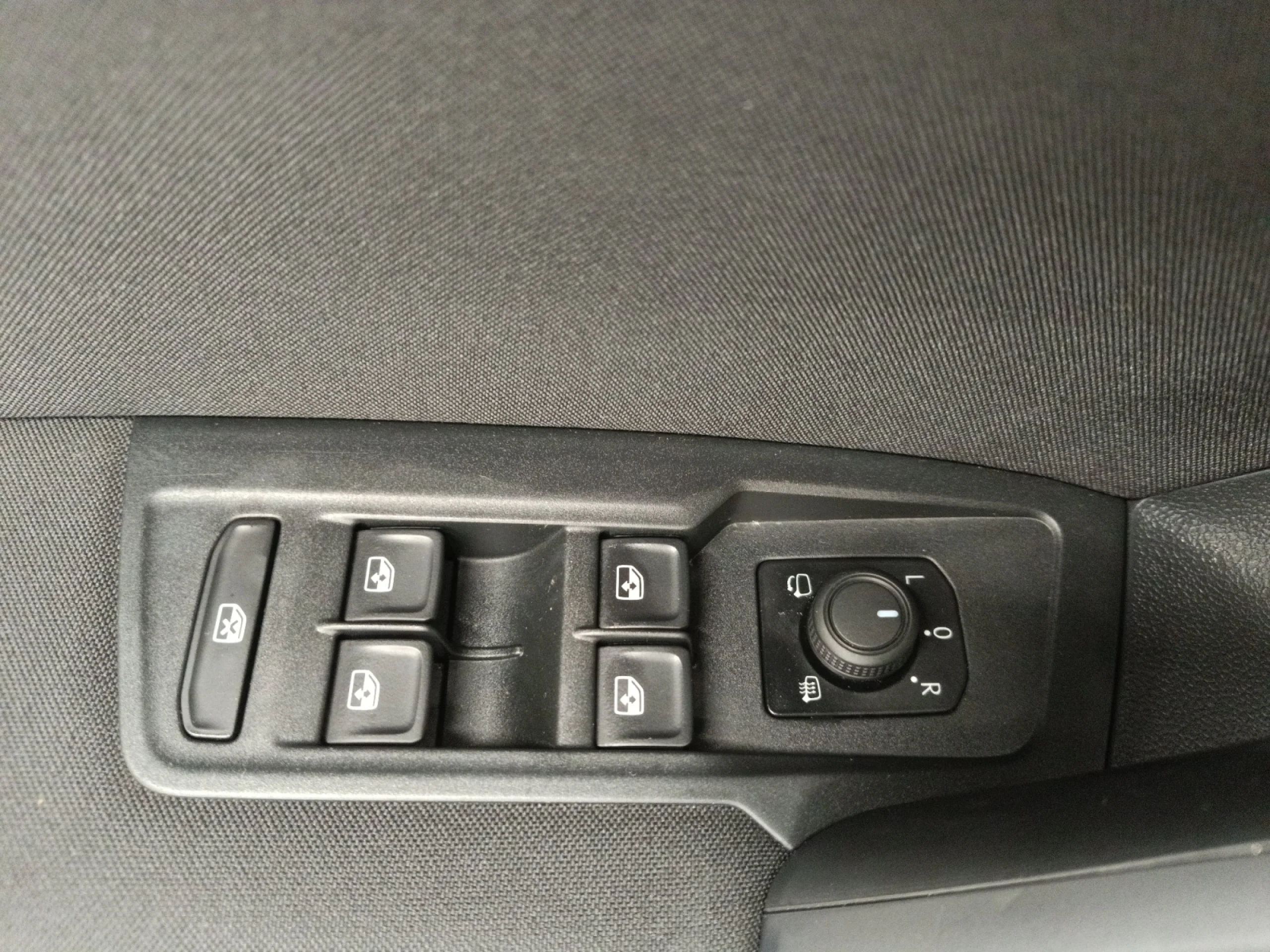 VOLKSWAGEN TIGUAN LIFE 2.0 TDI 110KW (150CV) DSG - Foto 13