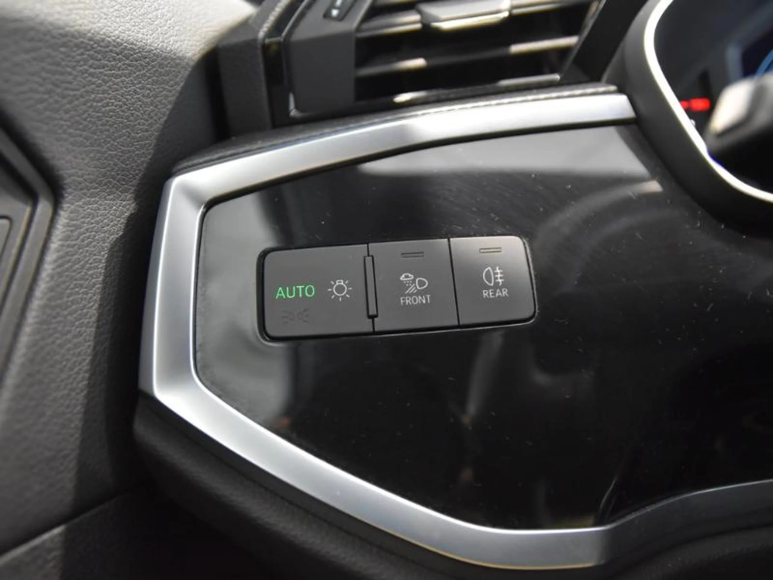 AUDI Q3 BLACK LINE 35 TDI 110KW (150CV) S TRONIC - Foto 18