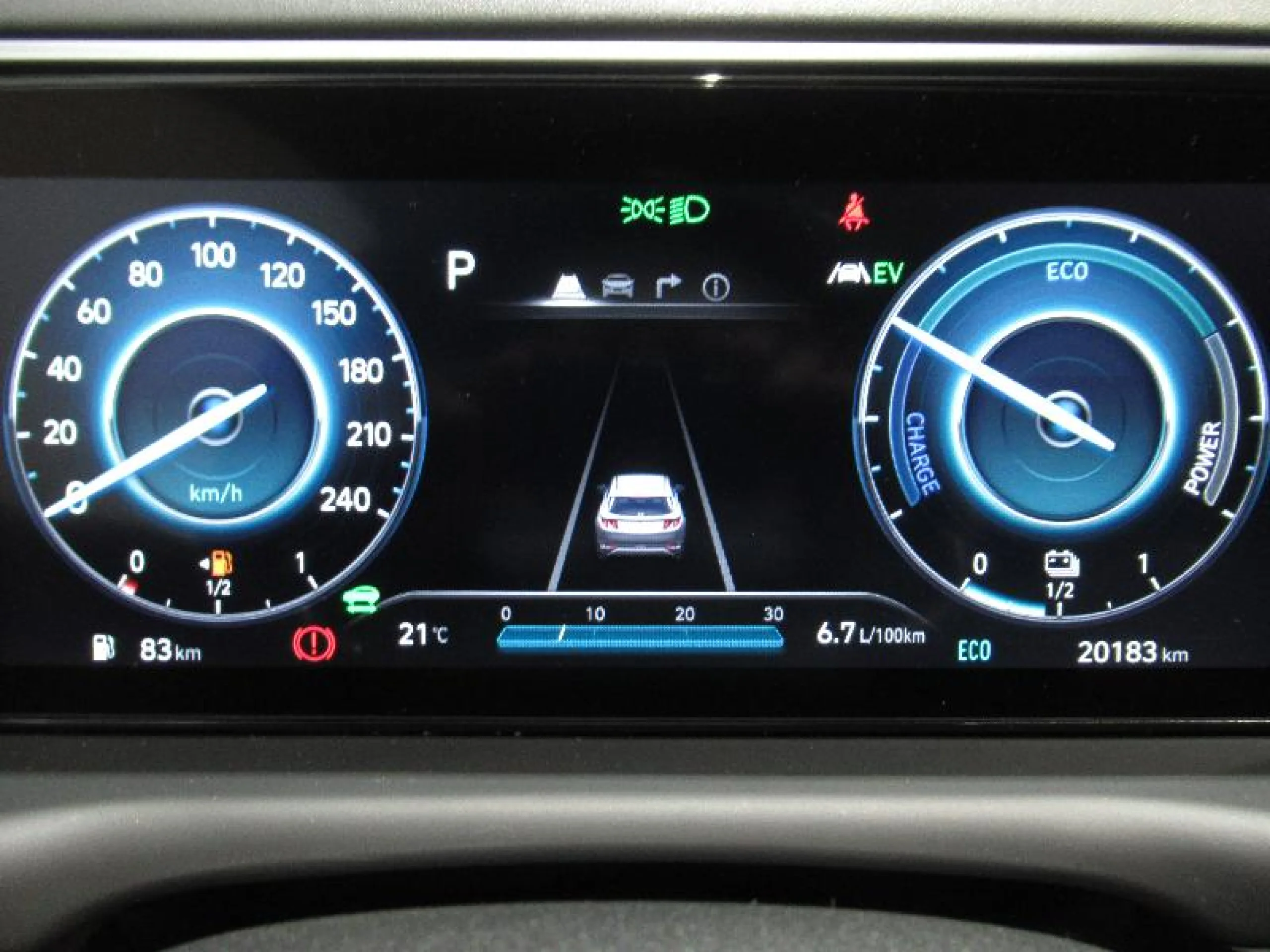 HYUNDAI TUCSON 1.6 TGDI 169KW HEV TECNO SKY AUTO - Foto 18
