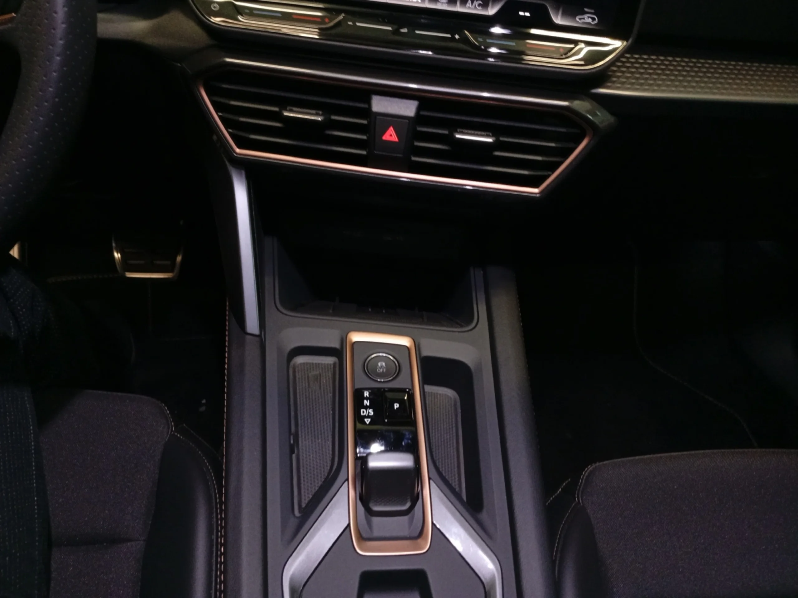 CUPRA FORMENTOR 1.5 TSI 110KW (150 CV) DSG - Foto 10