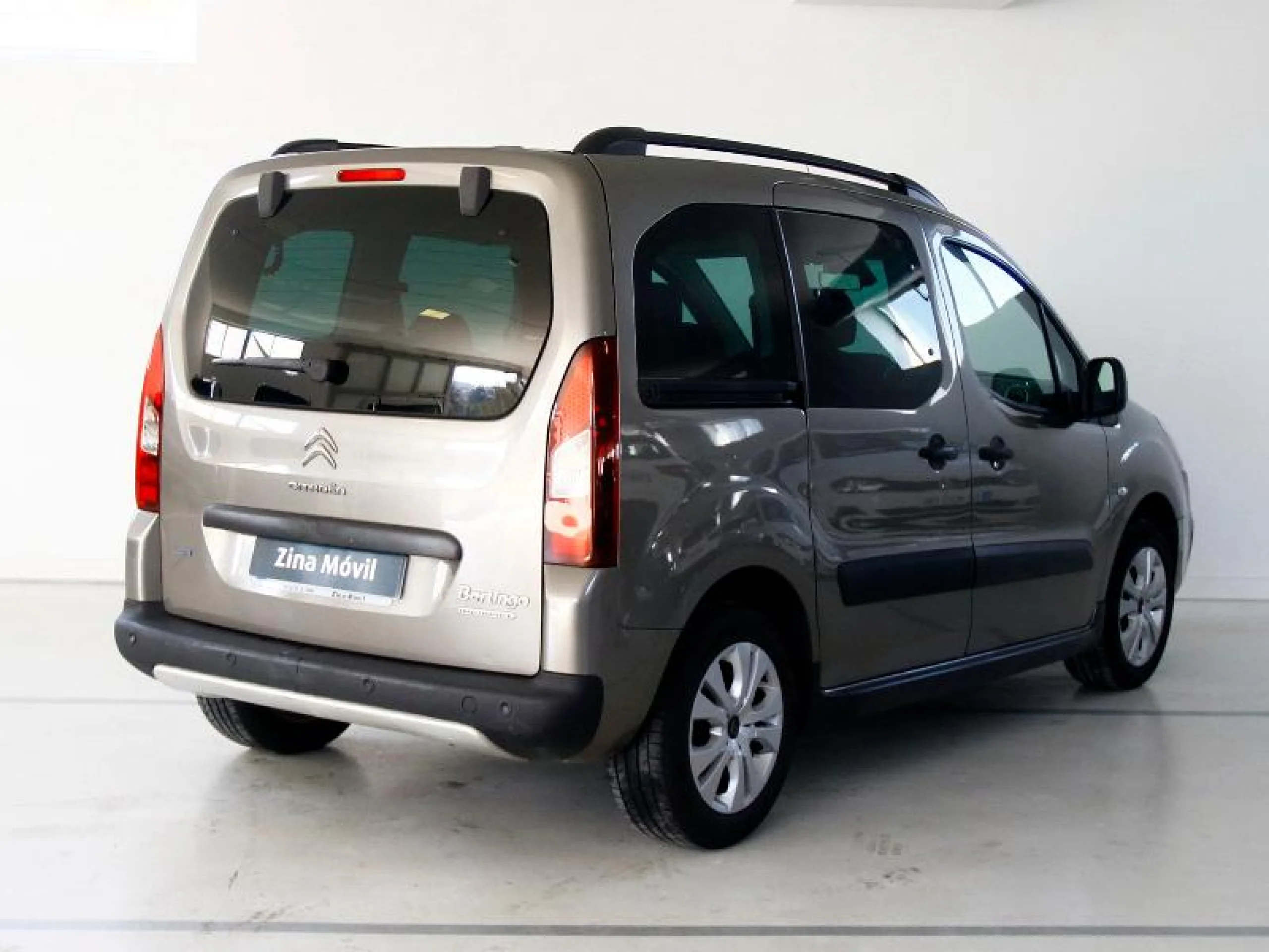 CITROEN BERLINGO MULTISPACE XTR PLUS BLUEHDI 120 S - Foto 11