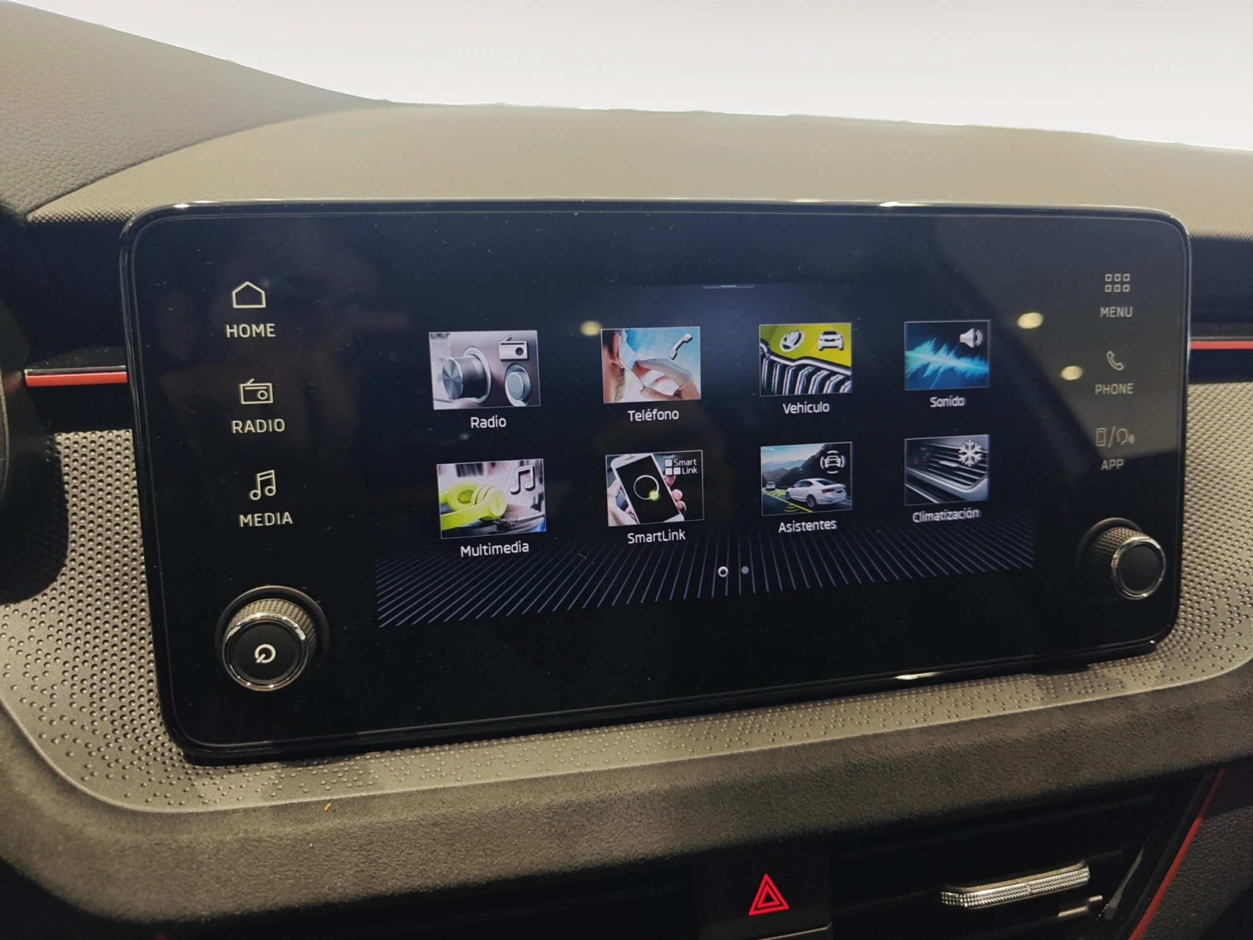 SKODA SCALA 1.5 TSI 110 KW (150 CV) DSG DESIGN - Foto 14