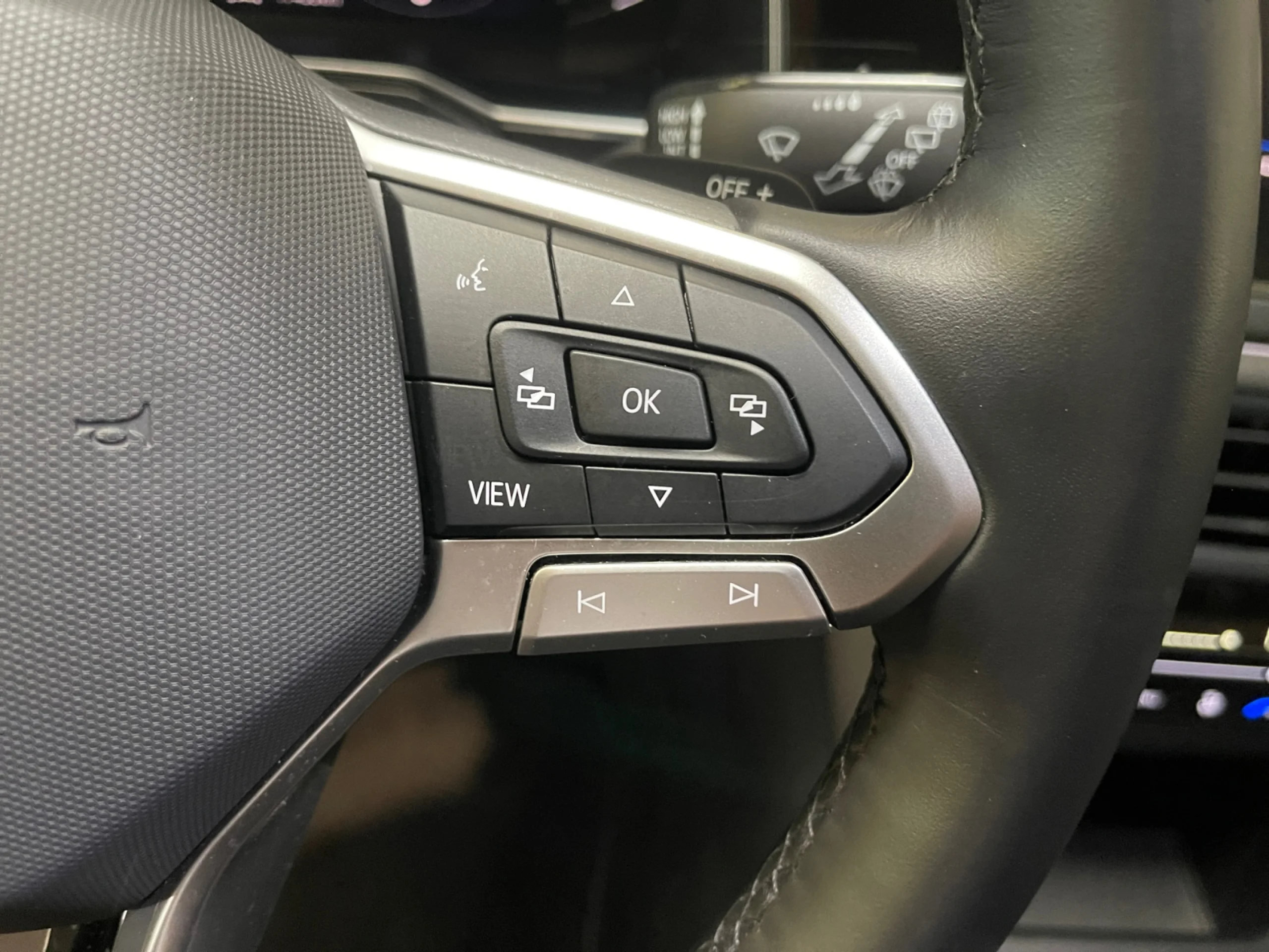 VOLKSWAGEN TAIGO R LINE 1.0 TSI 81KW (110CV) DSG - Foto 10