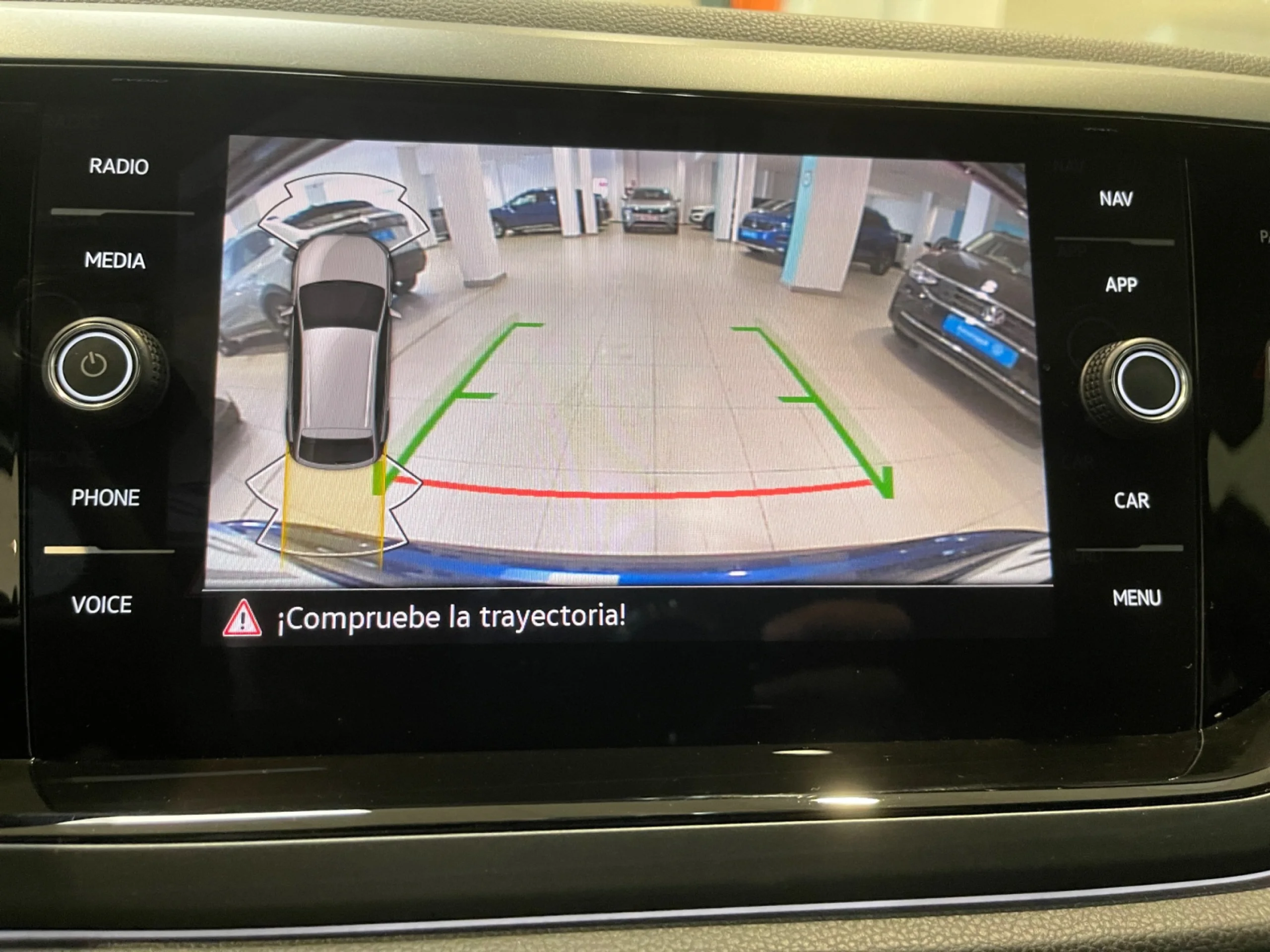 VOLKSWAGEN TAIGO R LINE 1.0 TSI 81KW (110CV) DSG - Foto 13