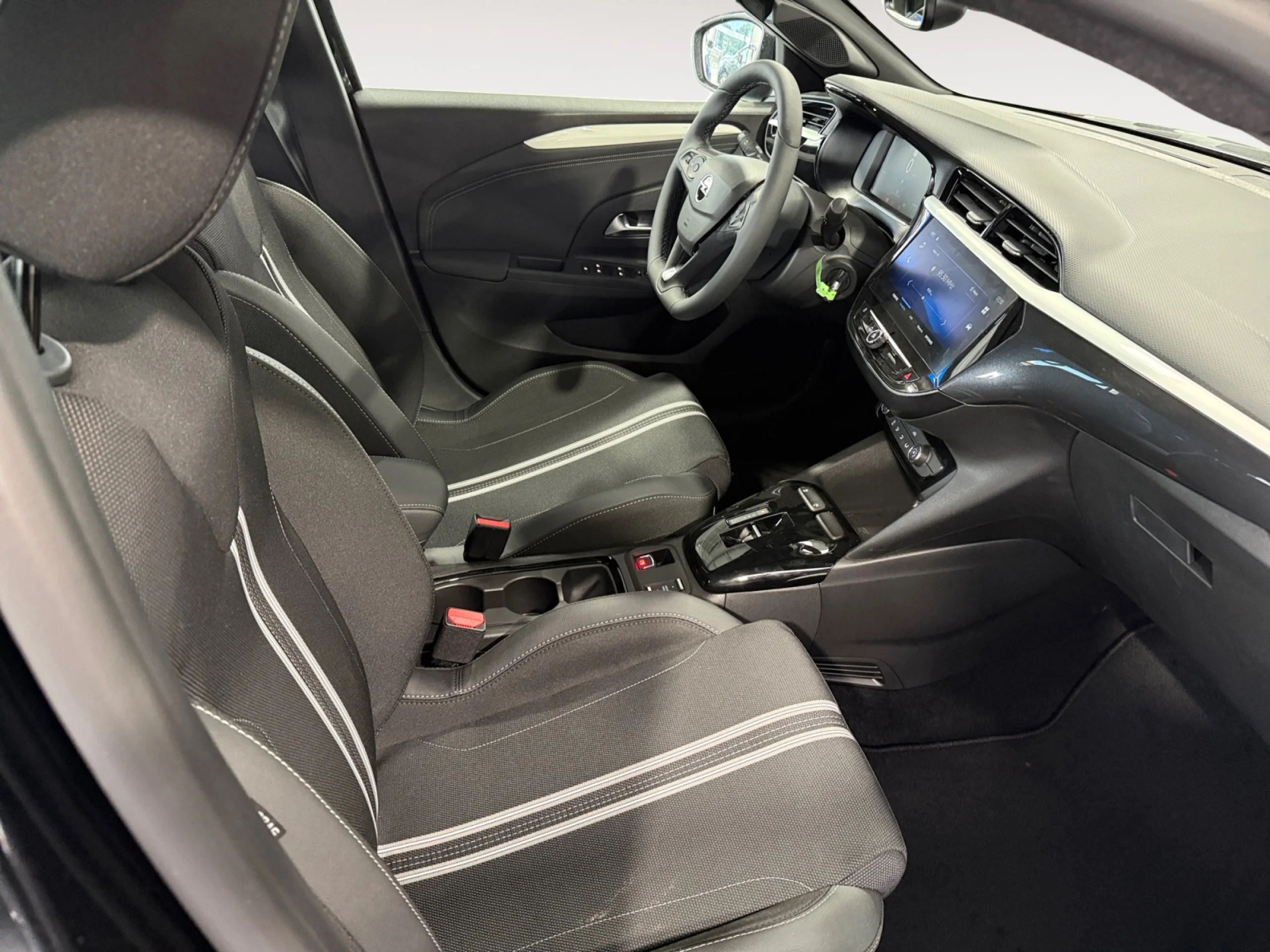 OPEL CORSA 1.2T XHL HYBRID 81KW EDITION EDCT - Foto 5