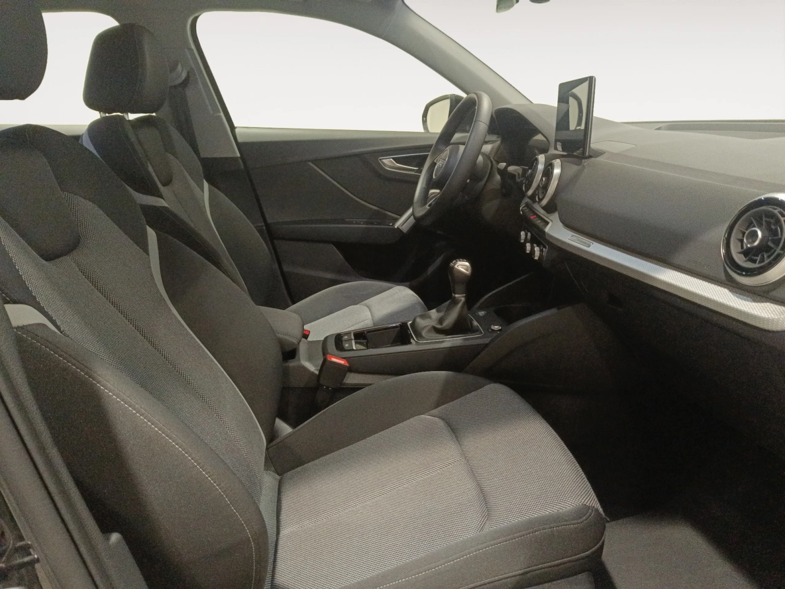 AUDI Q2 S LINE 30 TFSI 85KW (116CV) - Foto 5