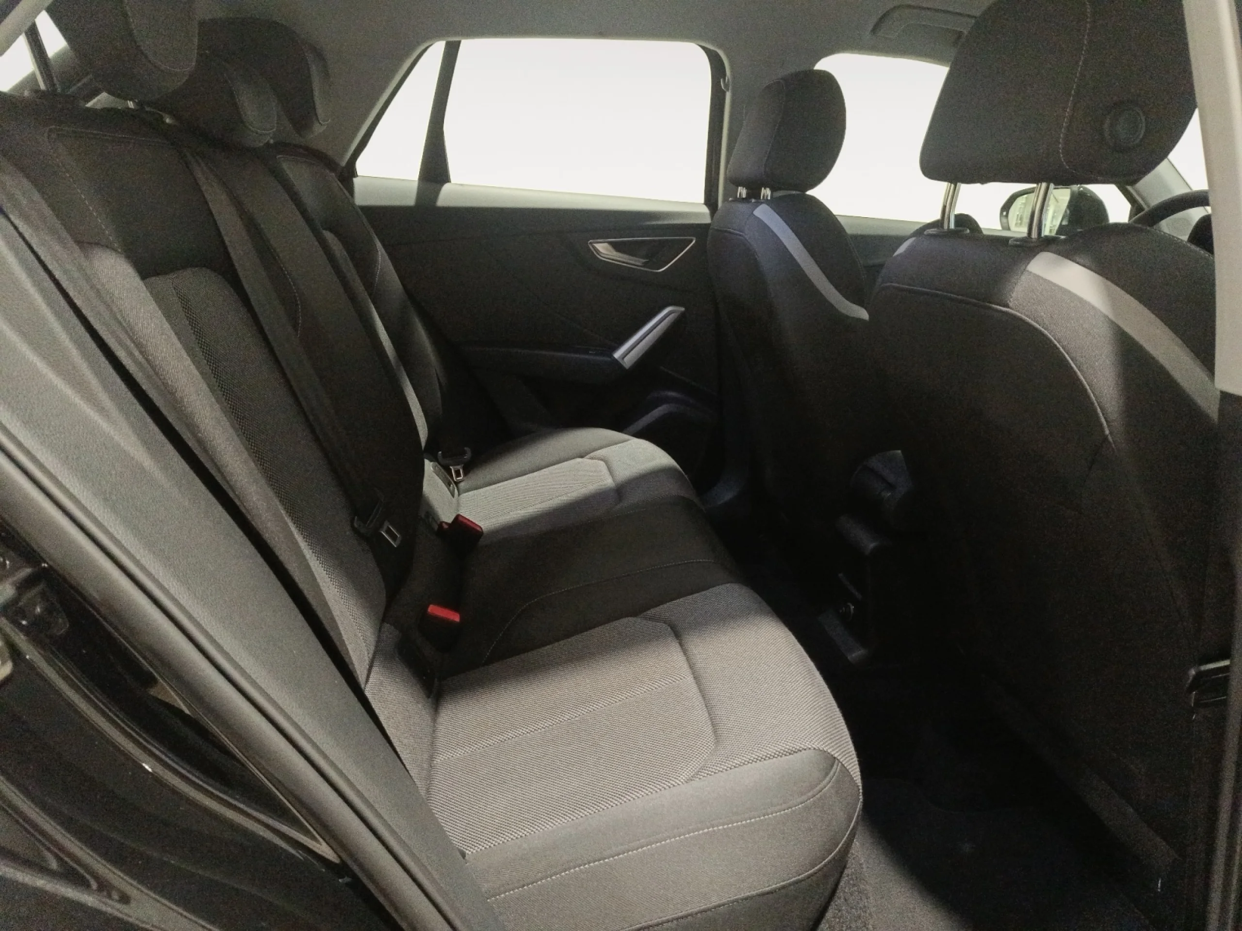 AUDI Q2 S LINE 30 TFSI 85KW (116CV) - Foto 6