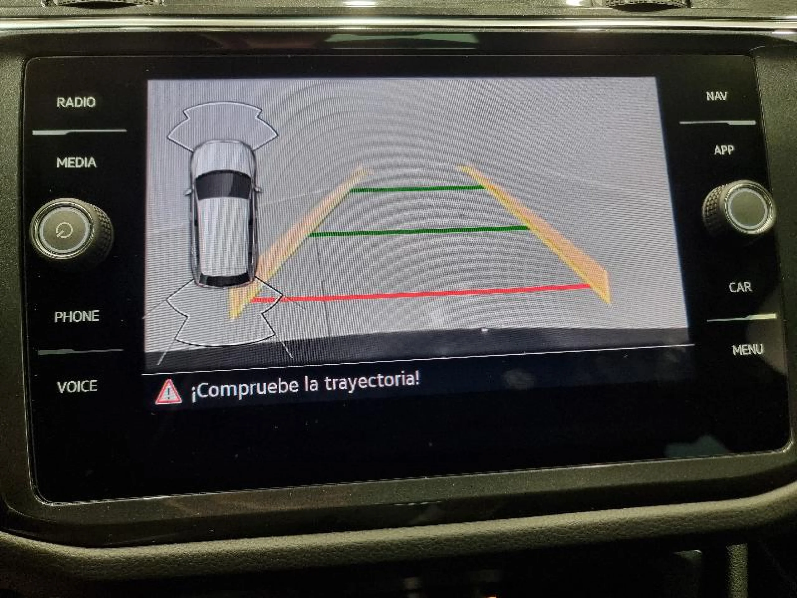 VOLKSWAGEN TIGUAN R LINE 2.0 TDI 110KW (150CV) DSG 4MOTION - Foto 9