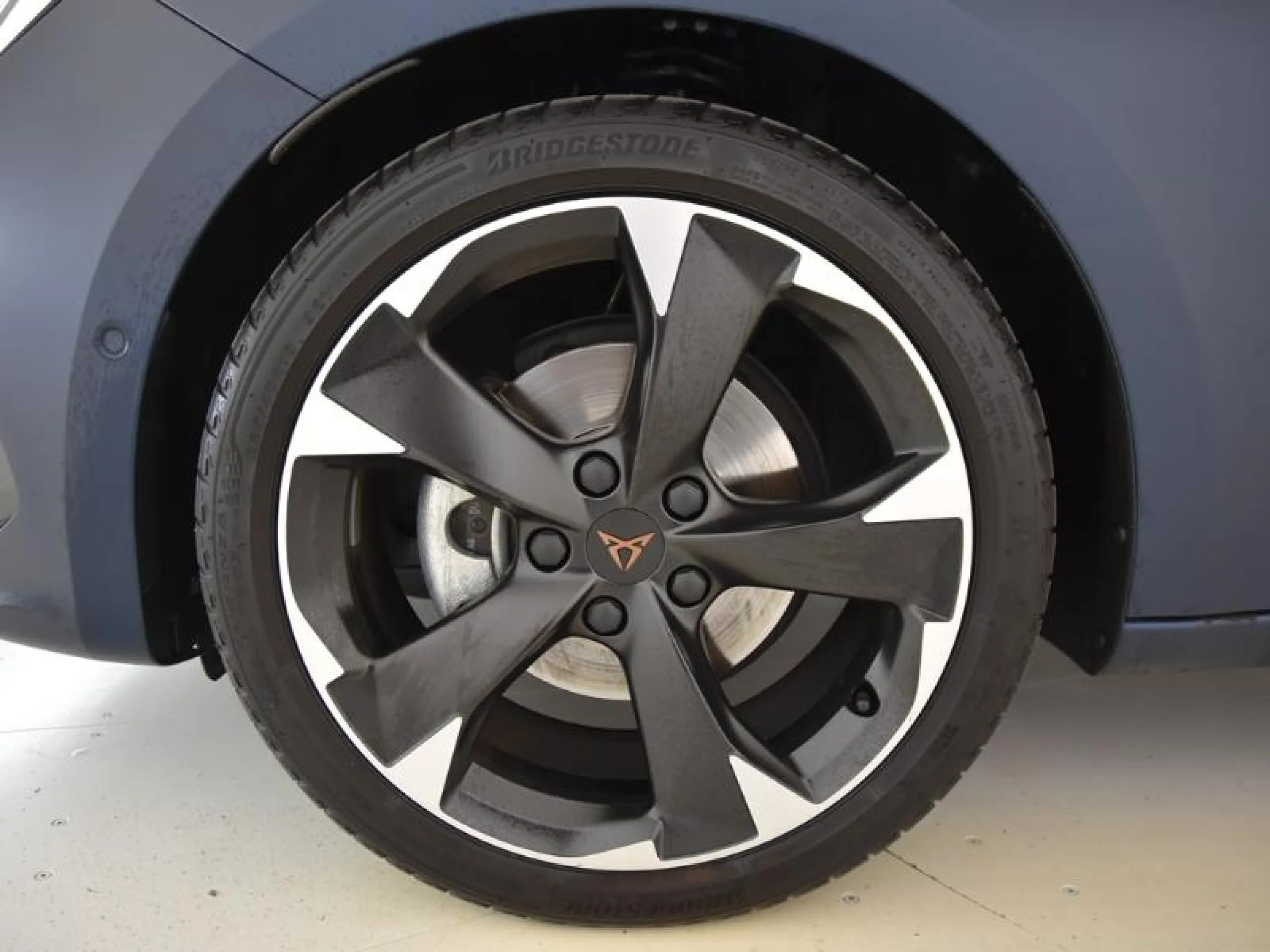 CUPRA LEON 1.5 ETSI 110KW 150CV) DSG - Foto 8