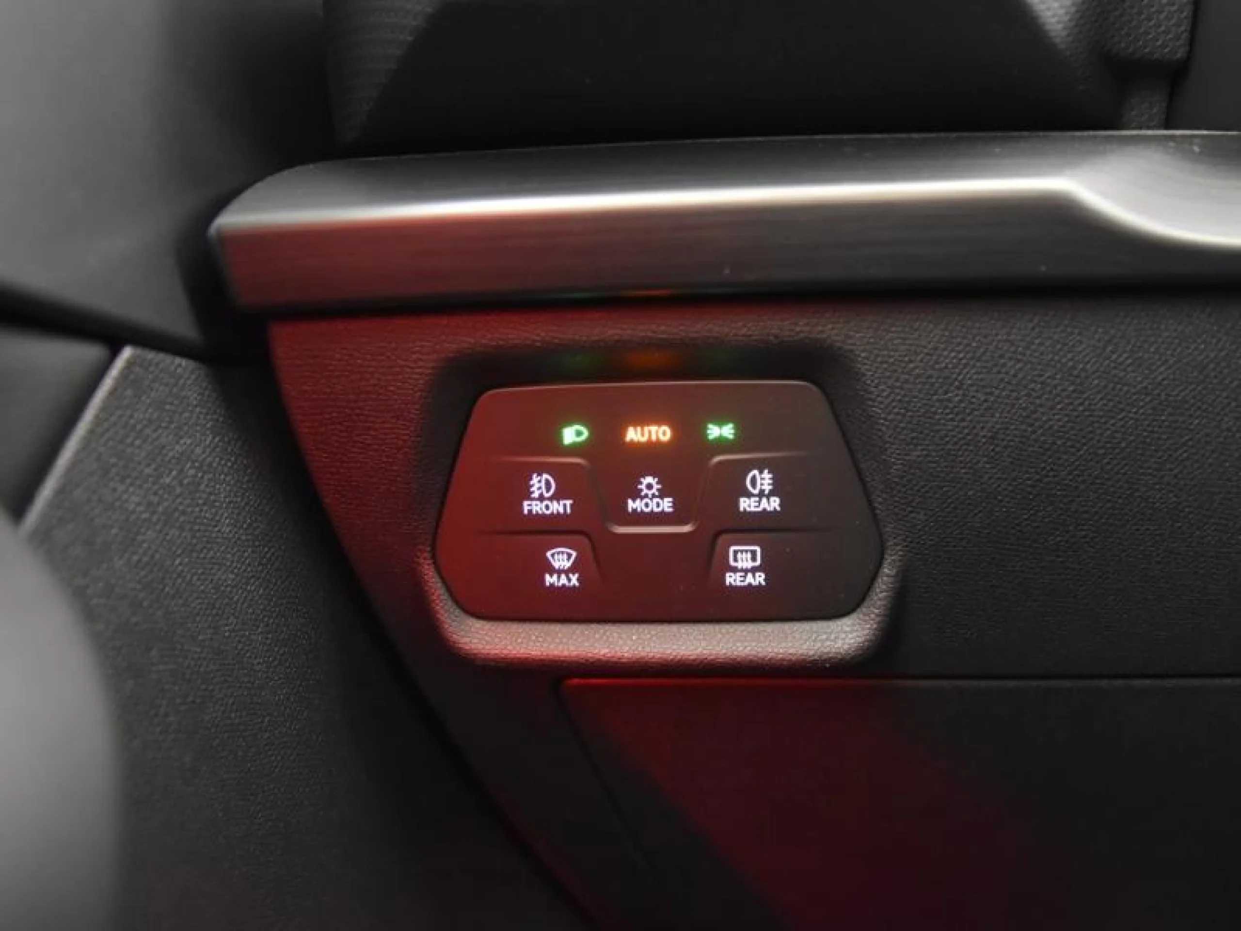 CUPRA LEON 1.5 ETSI 110KW 150CV) DSG - Foto 17