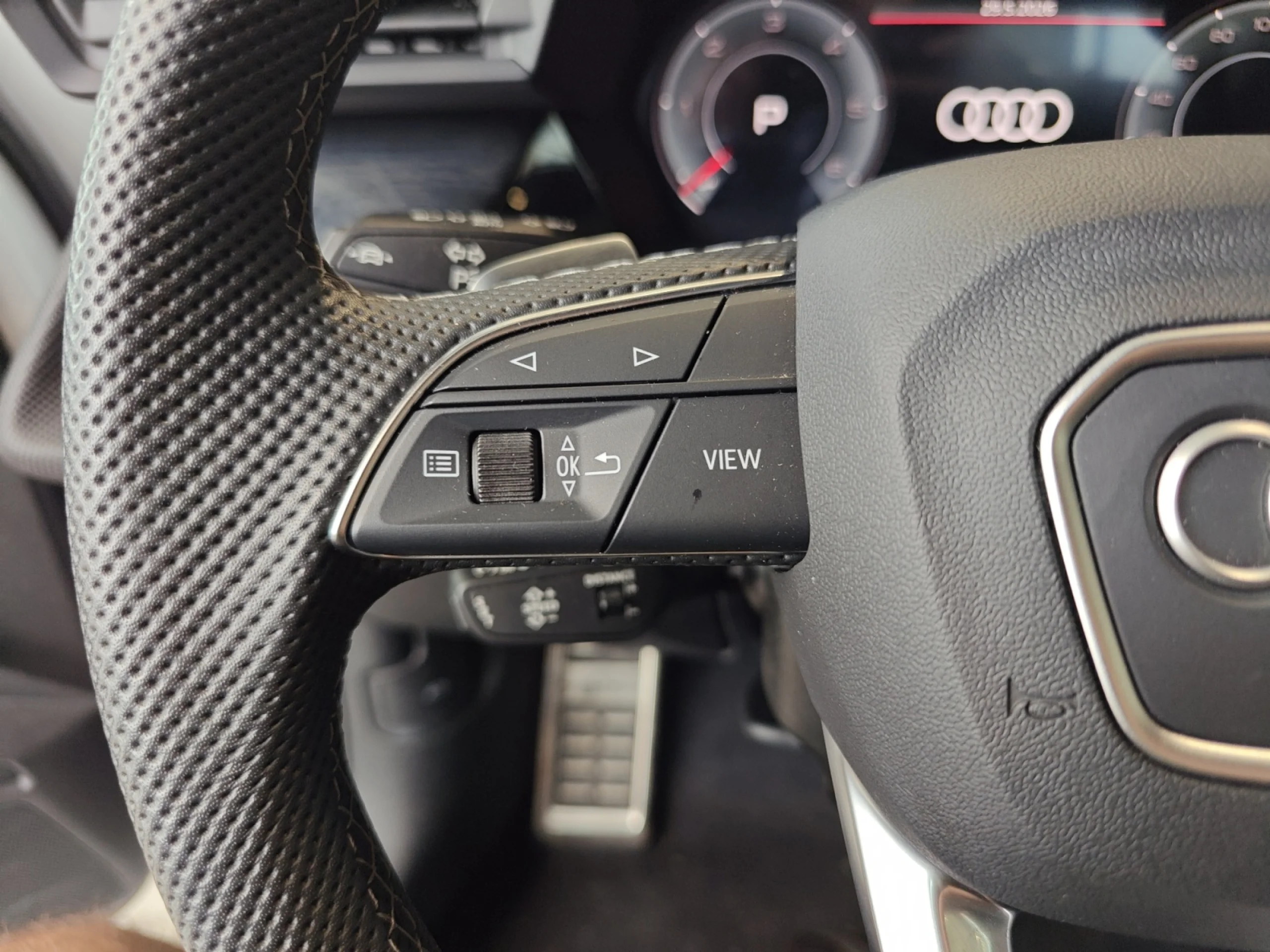 AUDI A3 SEDAN S LINE 35 TDI 110KW S TRONIC - Foto 11