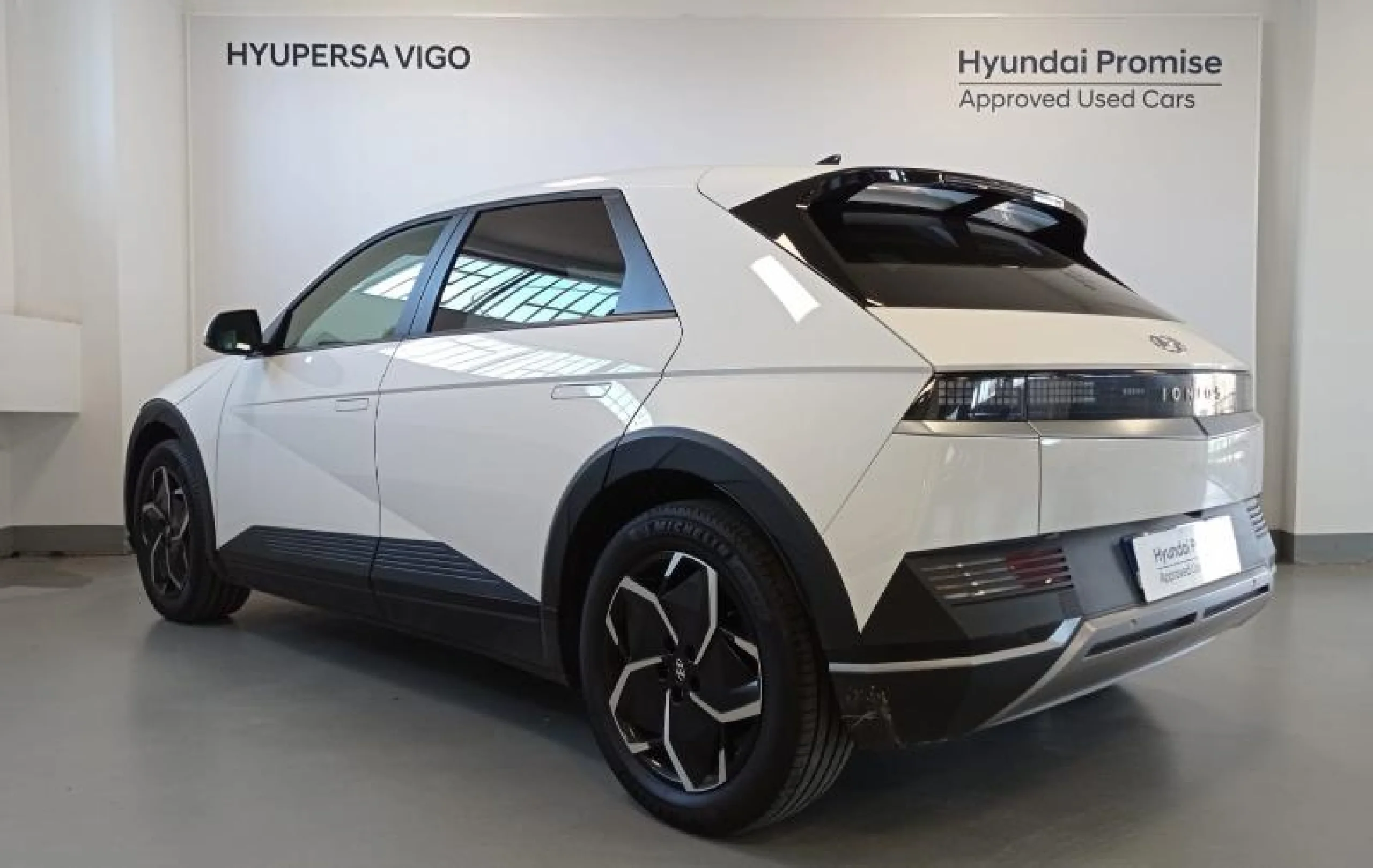 HYUNDAI IONIQ 5 73KWH 160KW STAR RWD HDA2 - Foto 3