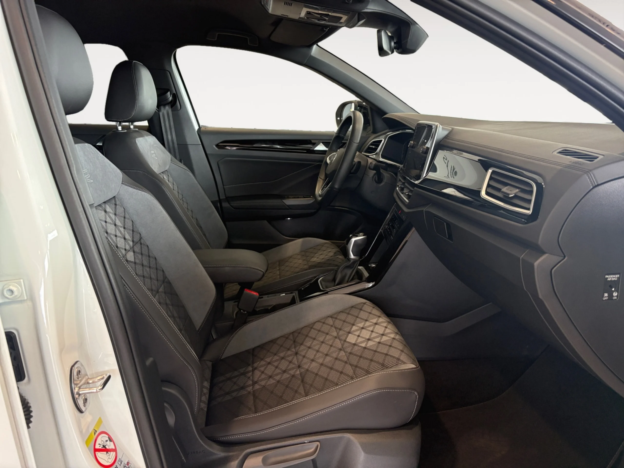VOLKSWAGEN T ROC T ROC R LINE 2.0 TDI 110 KW (150 CV)  AUTOM TICO DSG 7 VEL. - Foto 5