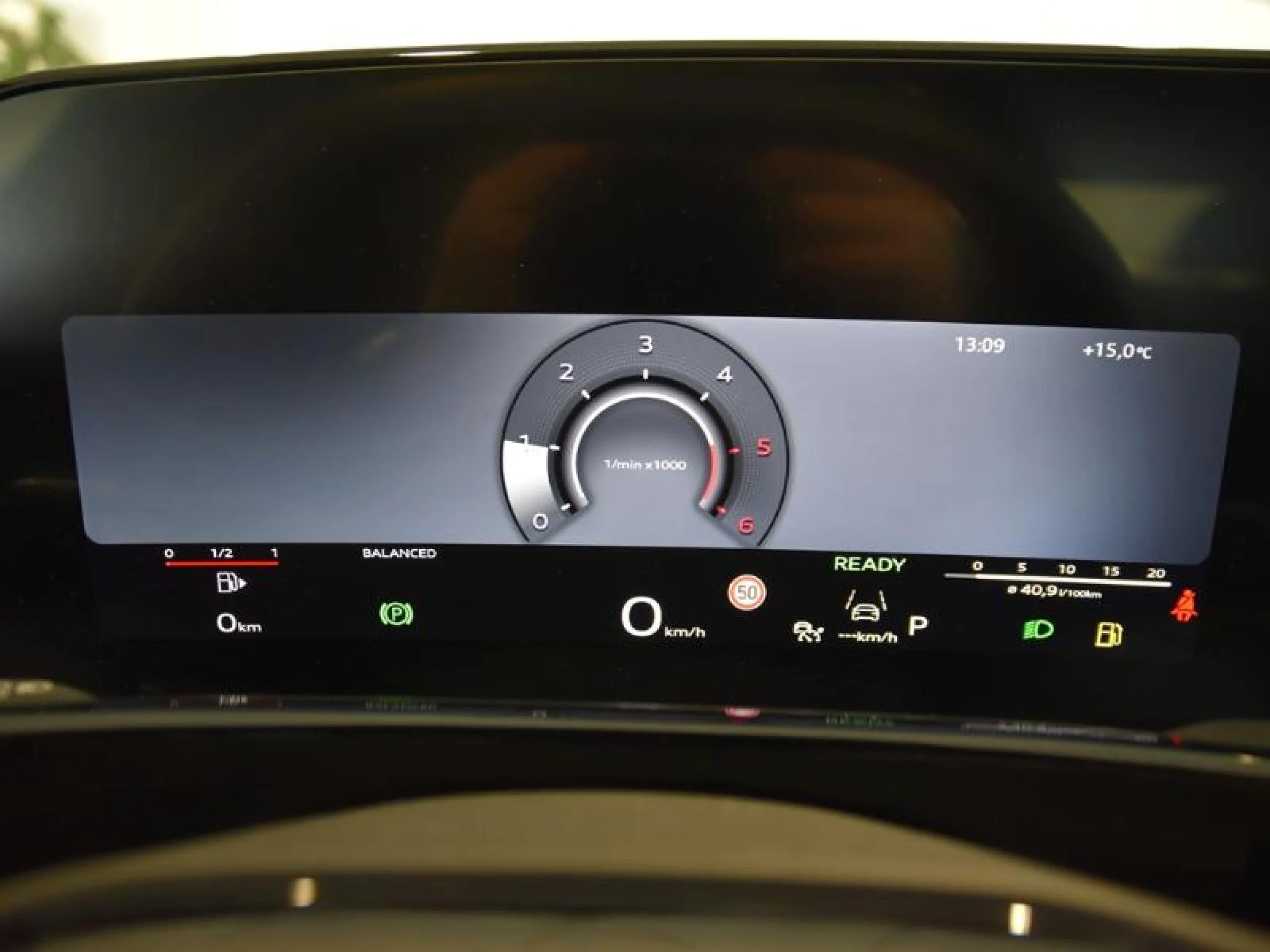 AUDI Q3 Q3 SUV LAUNCH EDITION TDI  110 KW S TRONIC - Foto 18