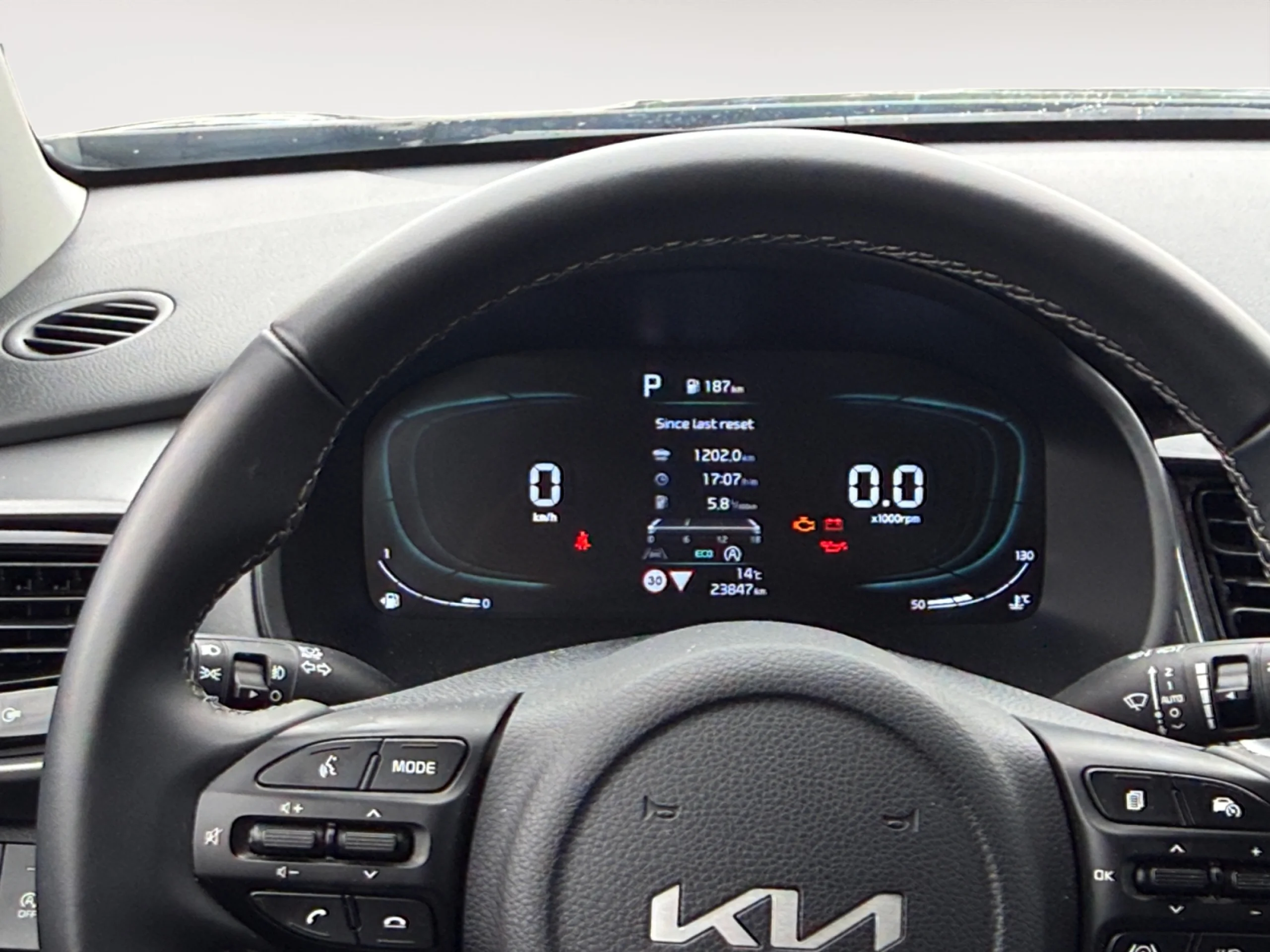 KIA STONIC 1.0 T GDI 74KW (100CV) MHEV DRIVE DCT - Foto 10