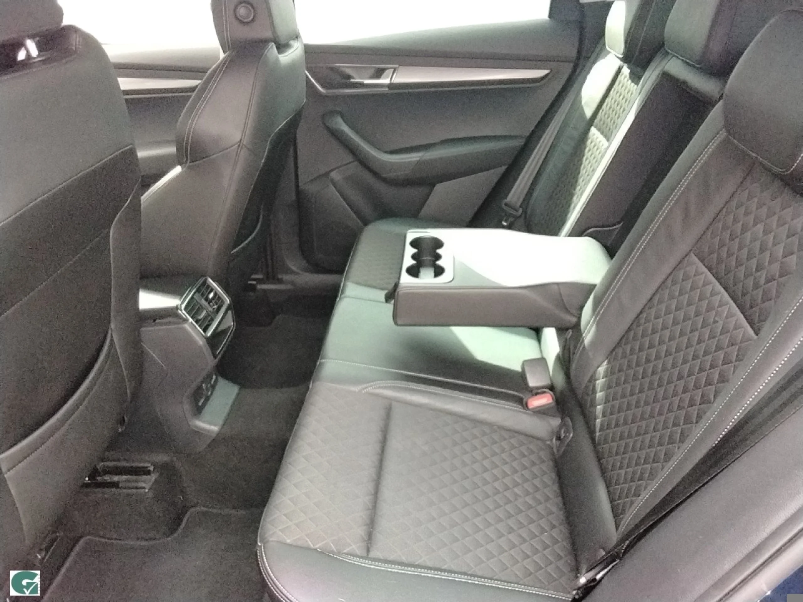 SKODA KAROQ 2.0 TDI 110KW (150CV) DSG 4X4 STYLE - Foto 4