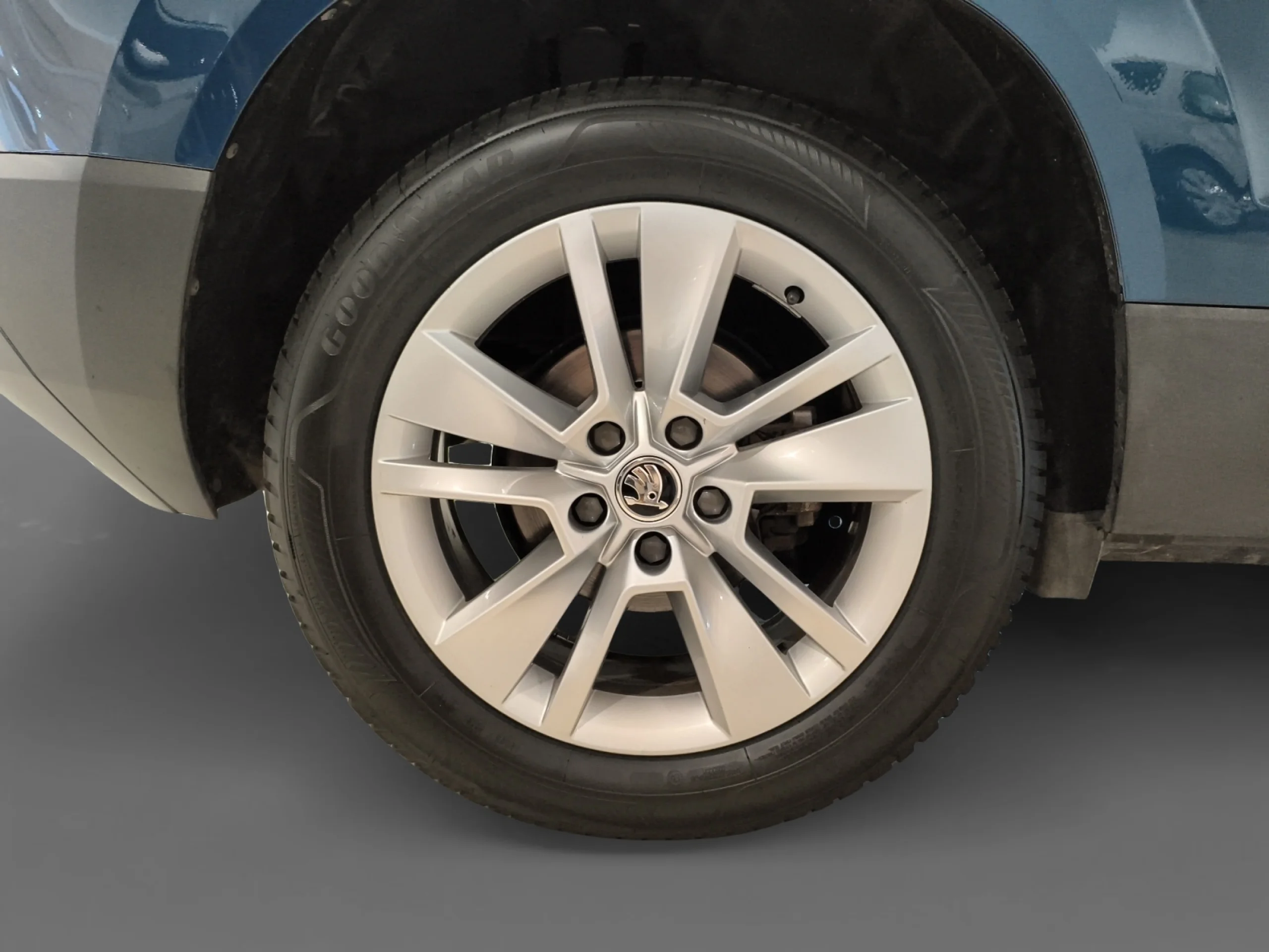 SKODA KAROQ 2.0 TDI 110KW (150CV) DSG 4X4 STYLE - Foto 9