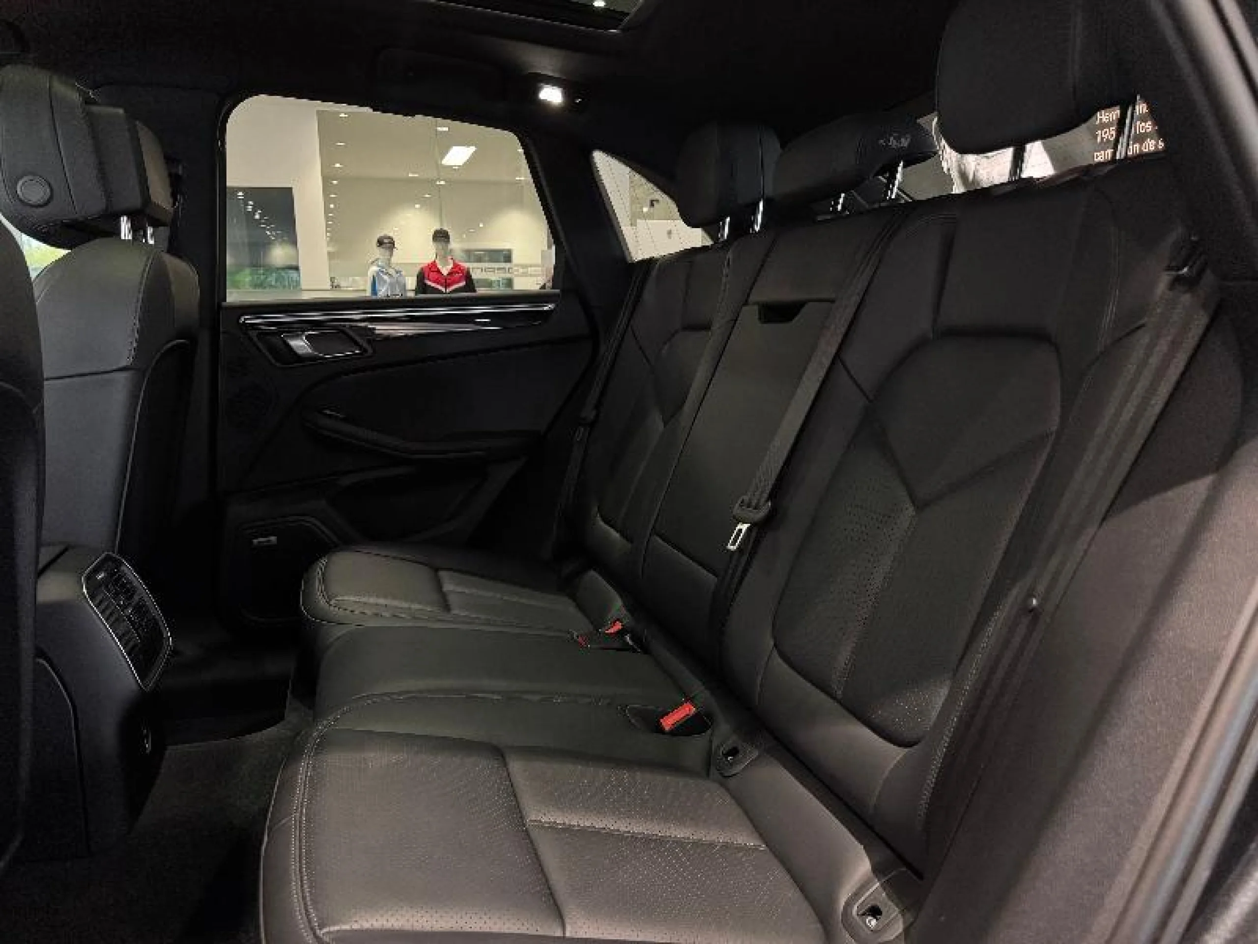 PORSCHE MACAN MACAN - Foto 16