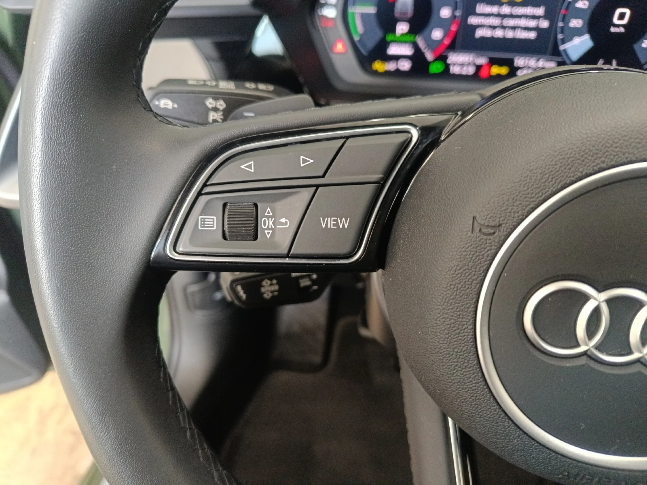 AUDI A3 ALLSTREET ADVANCED 40 TFSI E 150KW S TRO - Foto 11