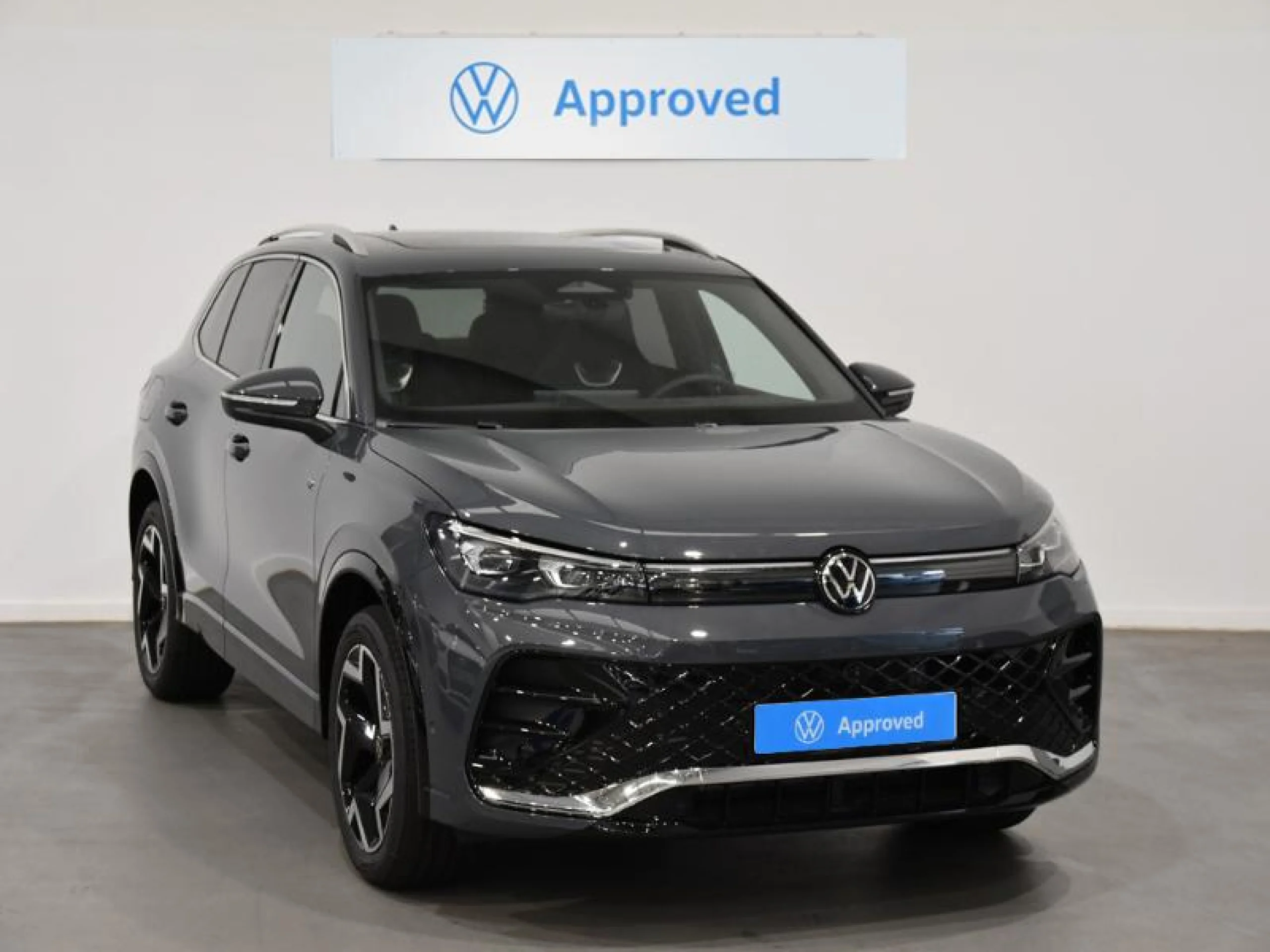 VOLKSWAGEN TIGUAN TIGUAN R LINE 1.5 TSI EHYBRID 130 KW (177 CV) / 85 KW (115 CV)  AUTOMÁTICO DSG 6 VEL. - Foto 1