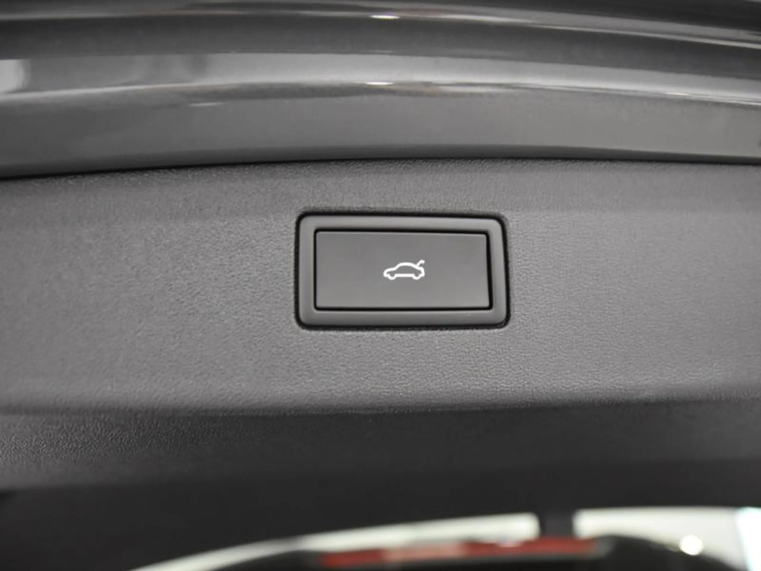 VOLKSWAGEN TIGUAN TIGUAN R LINE 1.5 TSI EHYBRID 130 KW (177 CV) / 85 KW (115 CV)  AUTOMÁTICO DSG 6 VEL. - Foto 10