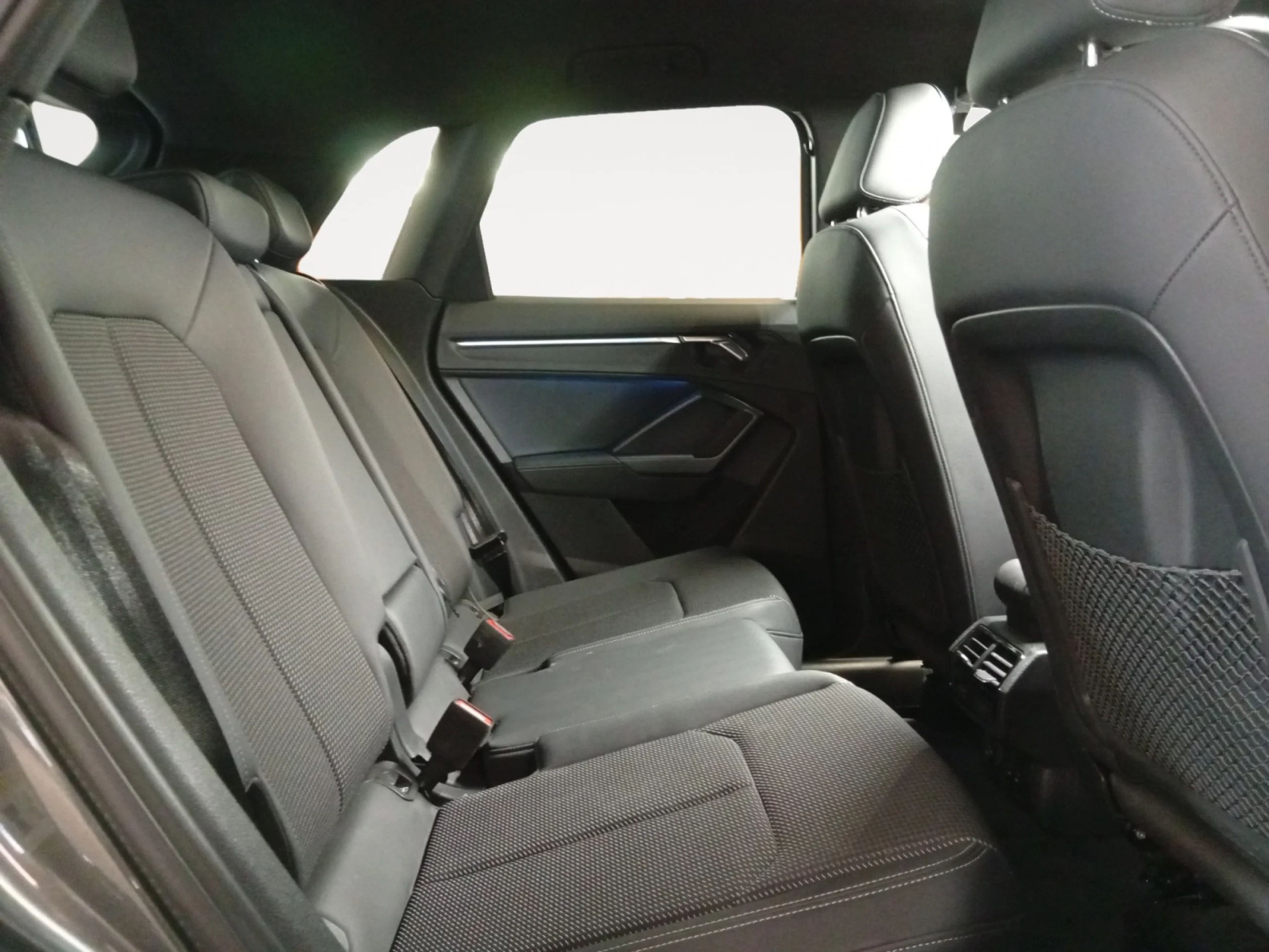 AUDI Q3 BLACK LINE 35 TDI 110KW (150CV) - Foto 6