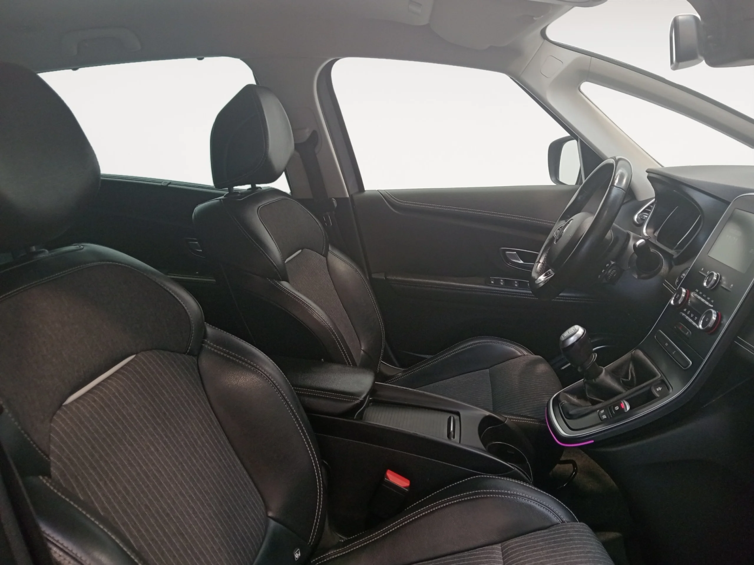 RENAULT GRAND SCENIC ZEN TCE 103 KW (140CV) GPF MY2021 - Foto 5