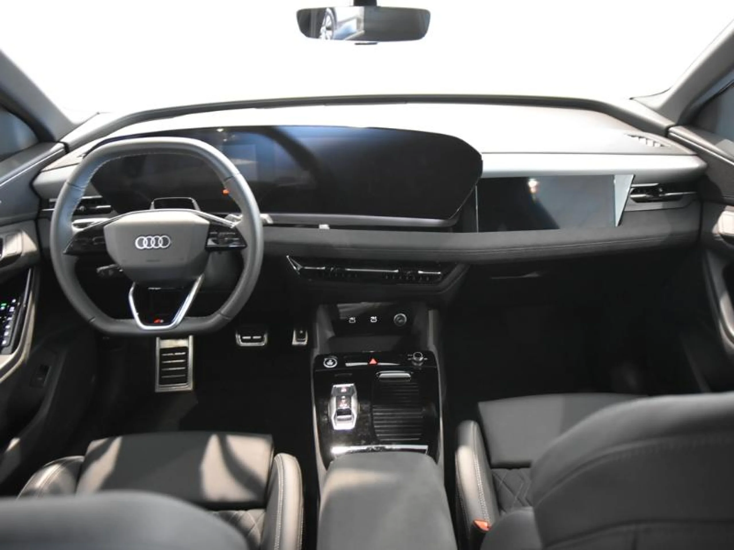 AUDI Q6 SPORTBACK E TRON BLACK LINE QUATTRO - Foto 4