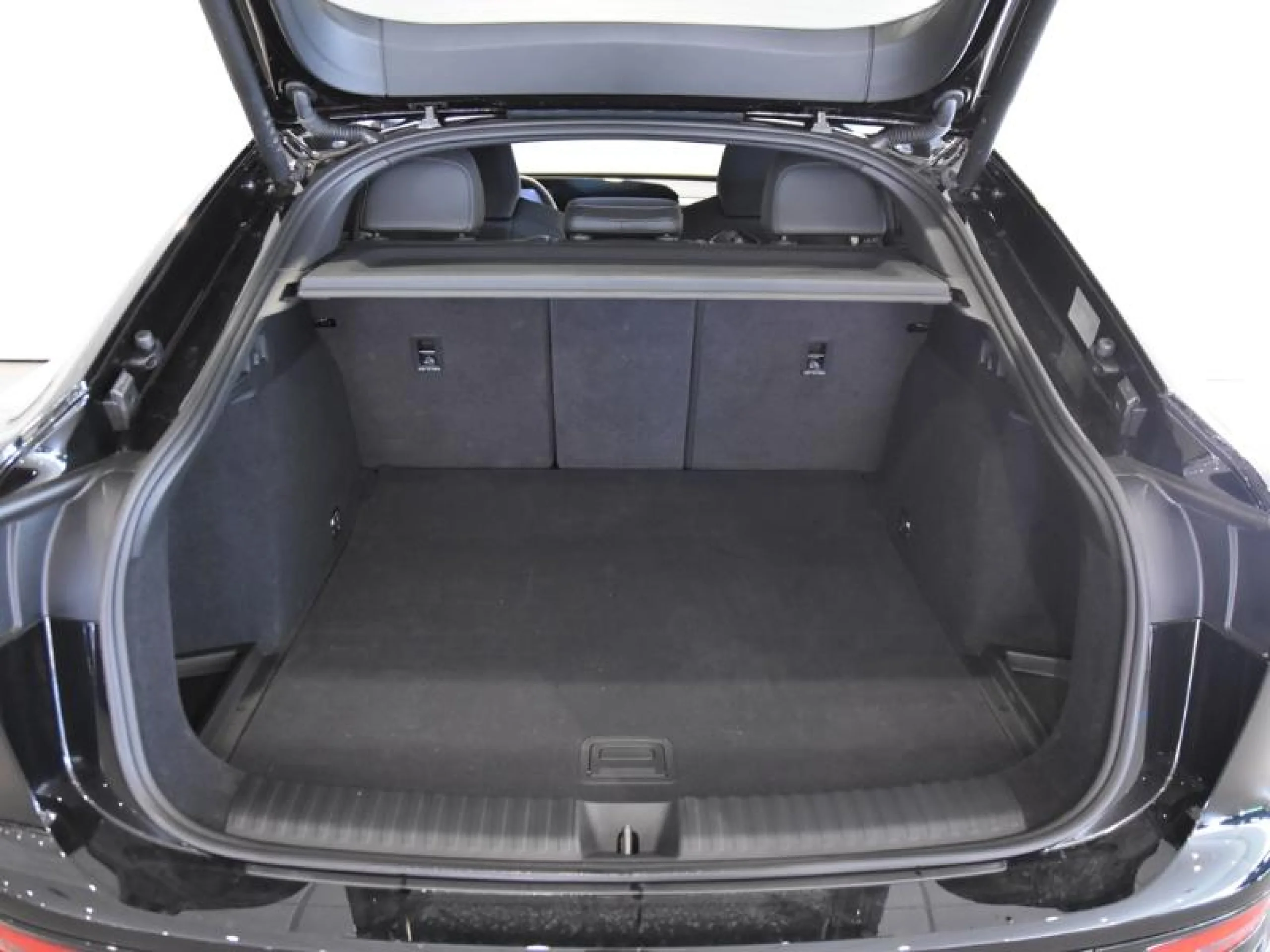 AUDI Q6 SPORTBACK E TRON BLACK LINE QUATTRO - Foto 7