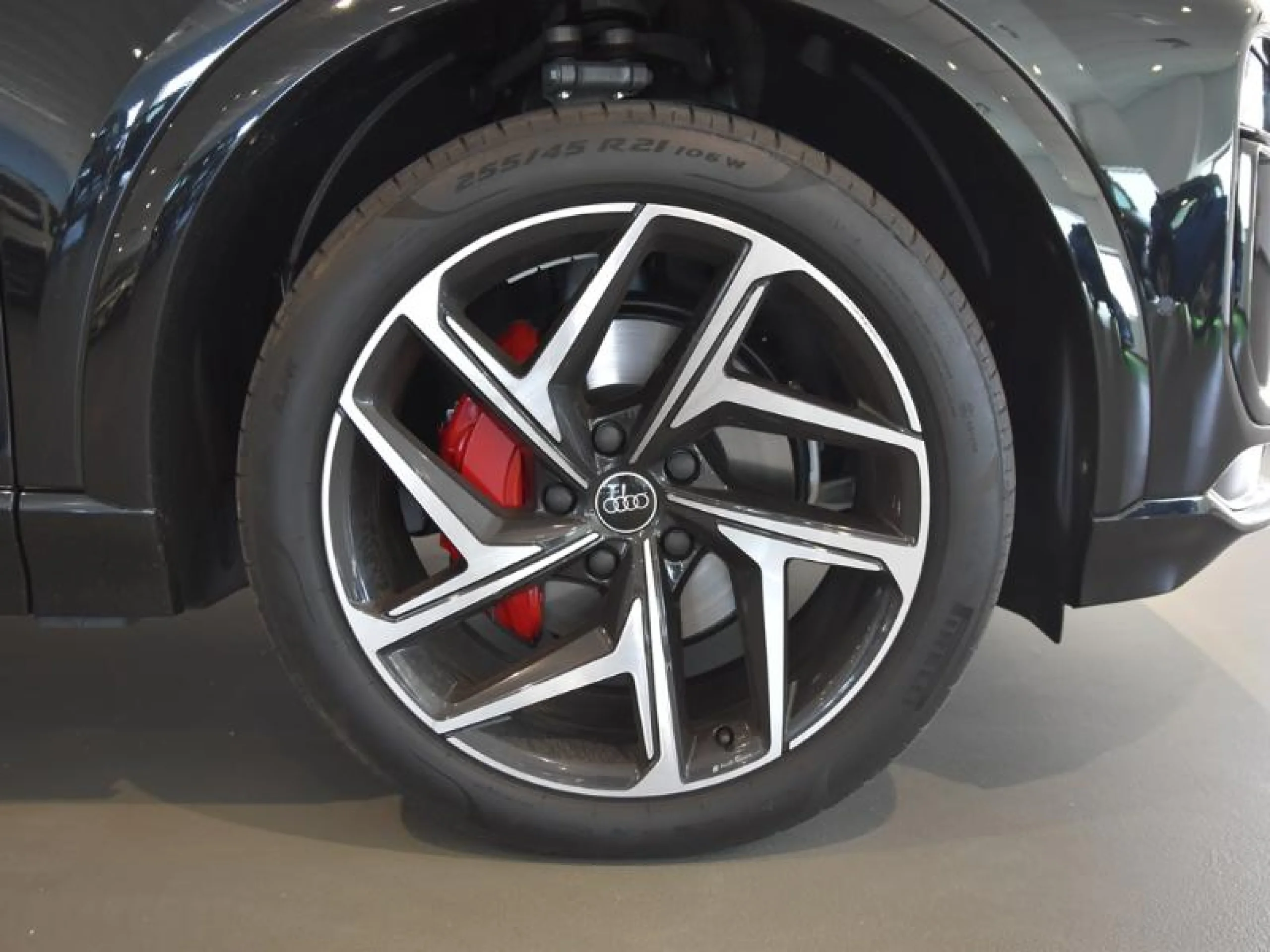 AUDI Q6 SPORTBACK E TRON BLACK LINE QUATTRO - Foto 8