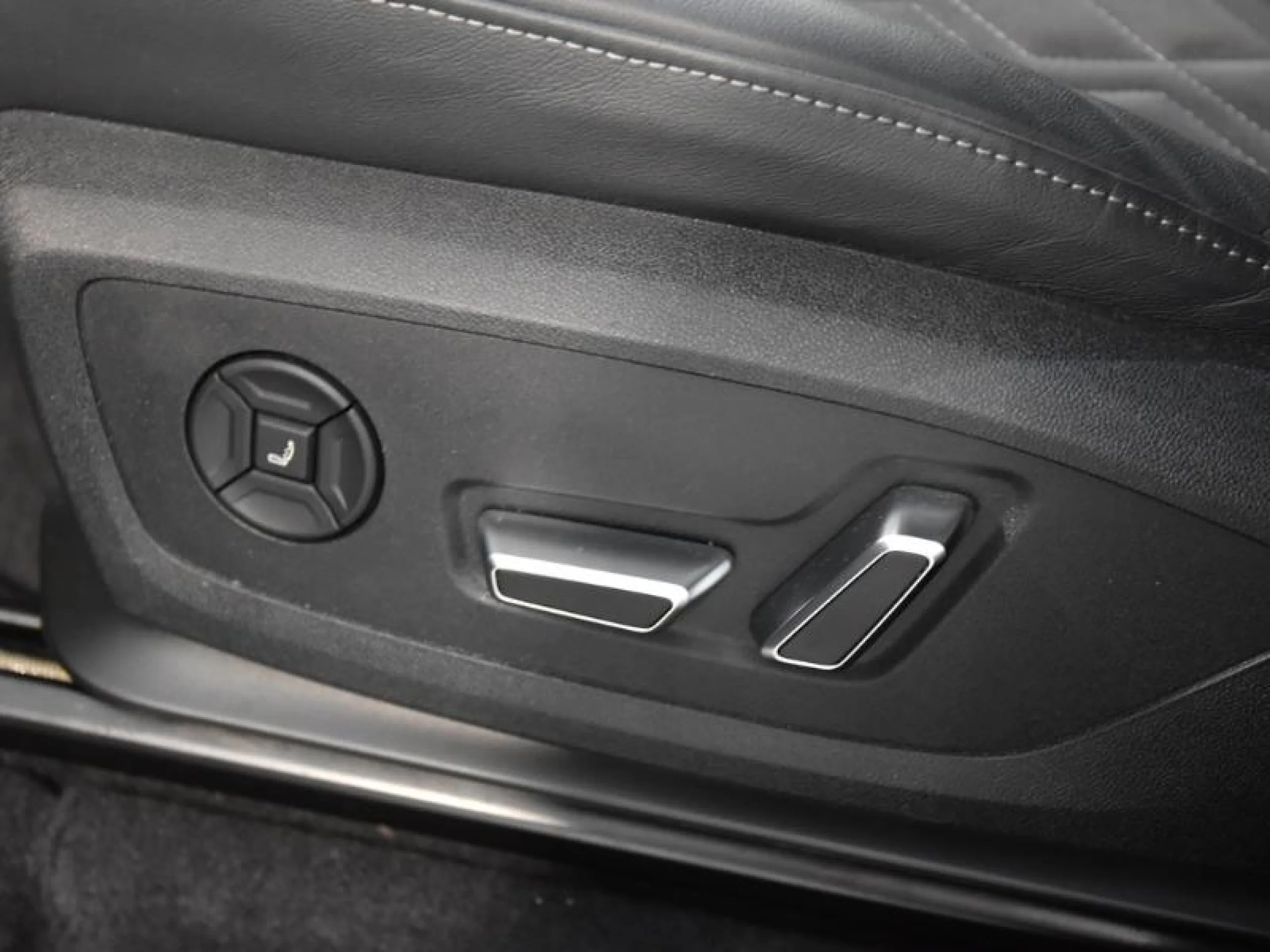 AUDI Q6 SPORTBACK E TRON BLACK LINE QUATTRO - Foto 10