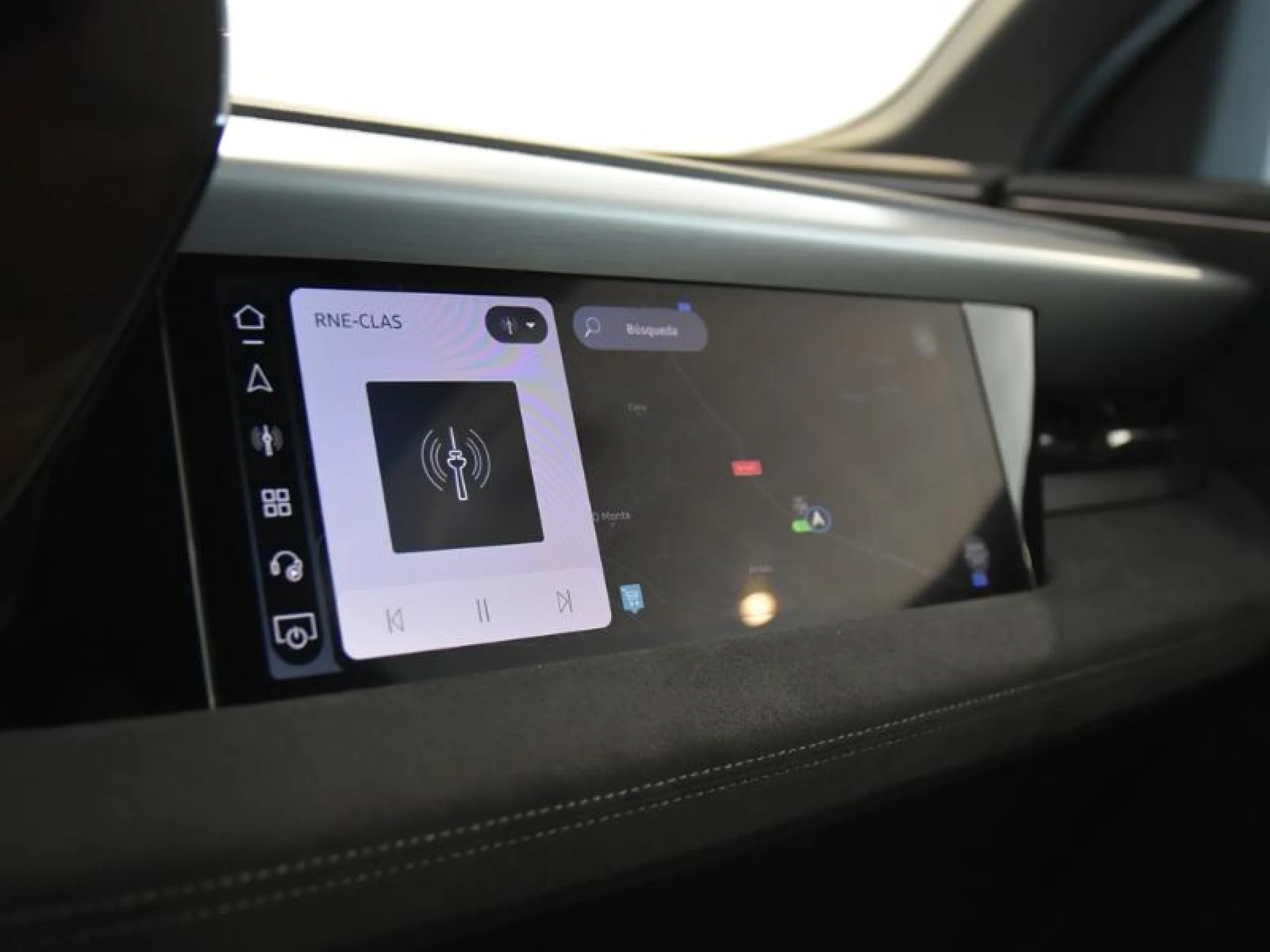 AUDI Q6 SPORTBACK E TRON BLACK LINE QUATTRO - Foto 13