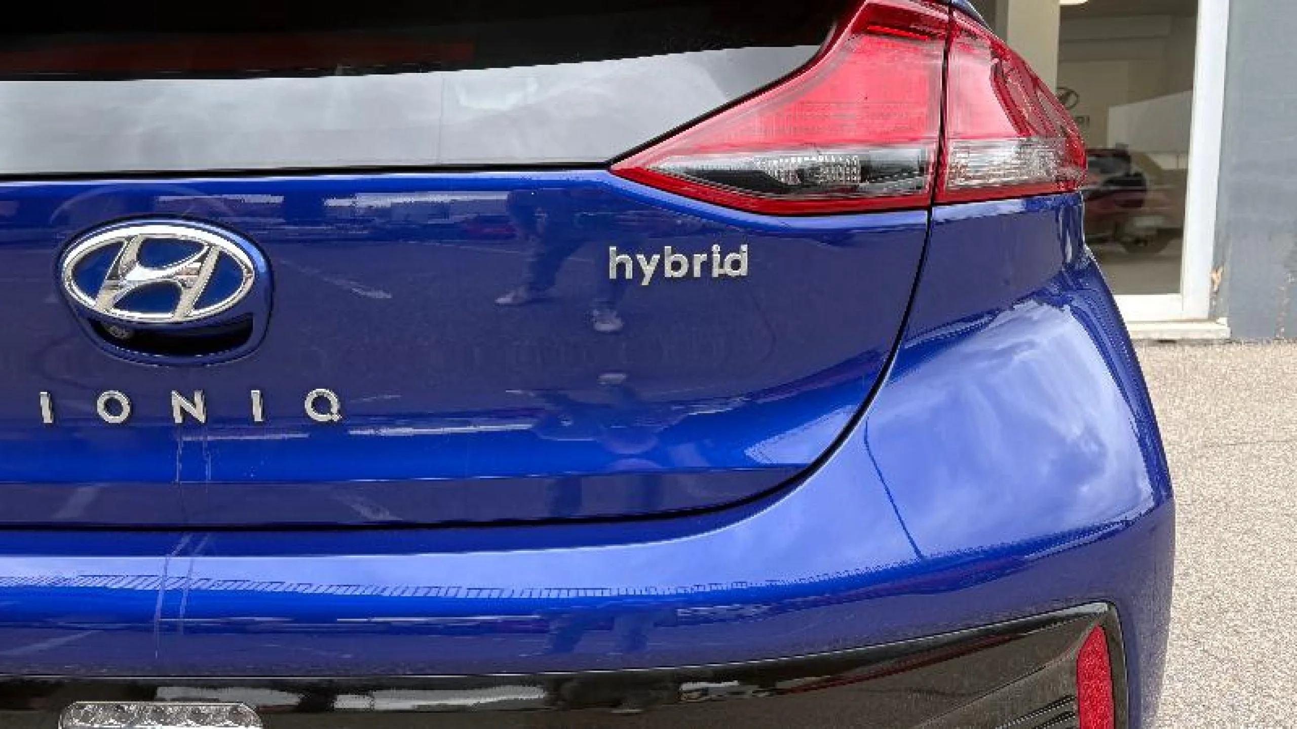 HYUNDAI IONIQ 1.6 GDI HEV KLASS DT - Foto 7