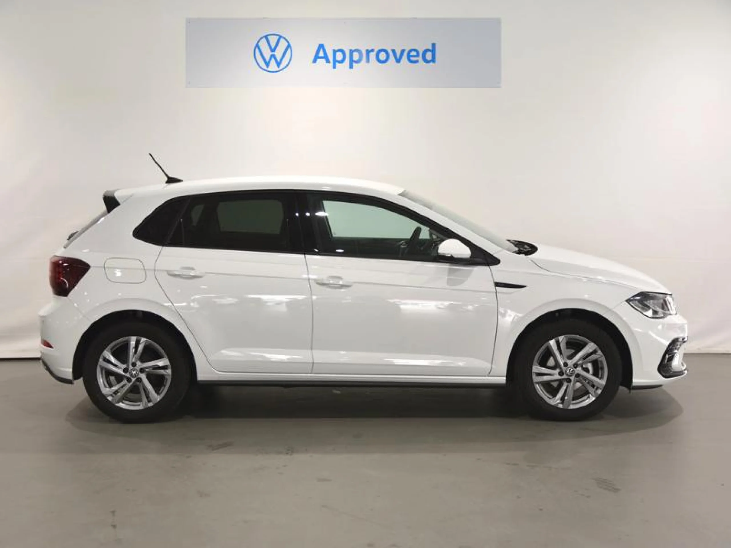 VOLKSWAGEN POLO R LINE 1.0 TSI 70KW (95CV) - Foto 3