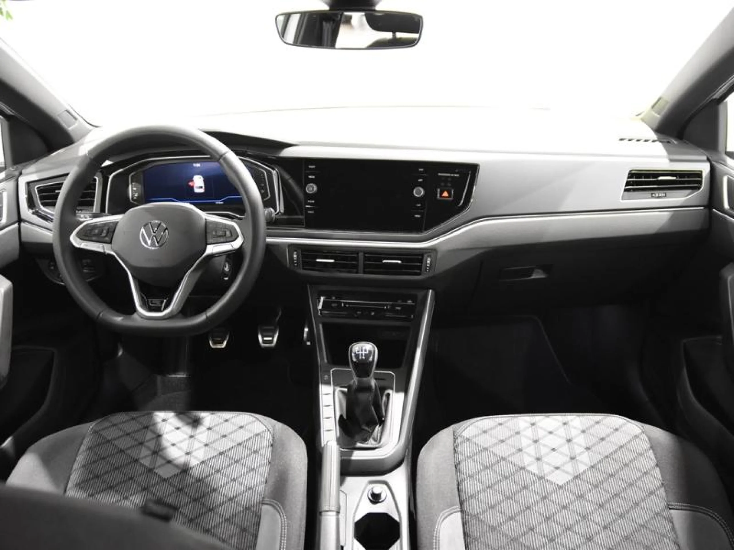 VOLKSWAGEN POLO R LINE 1.0 TSI 70KW (95CV) - Foto 4