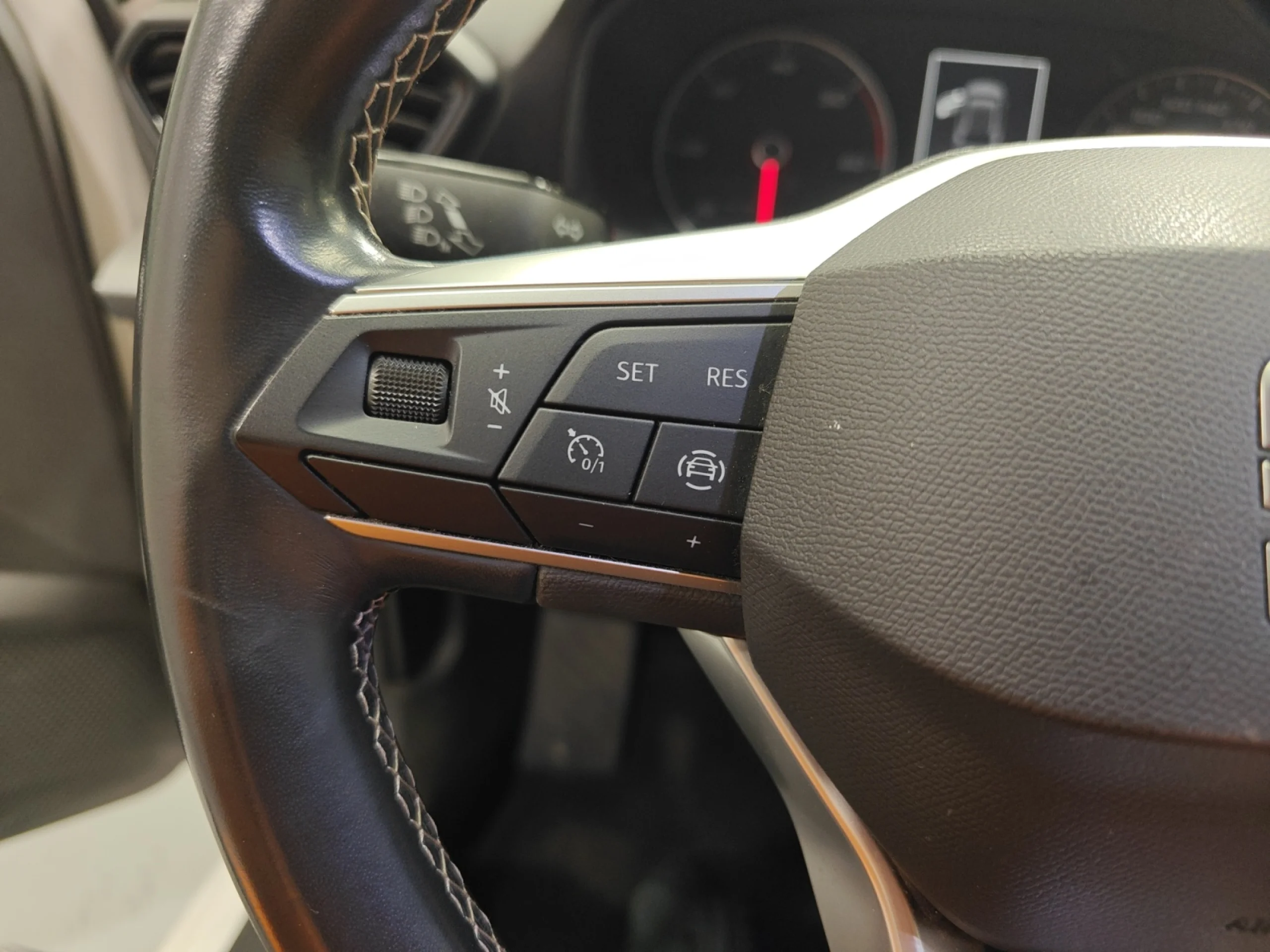 SEAT LEON 2.0 TDI 85KW S&S REFERENCE GO - Foto 11