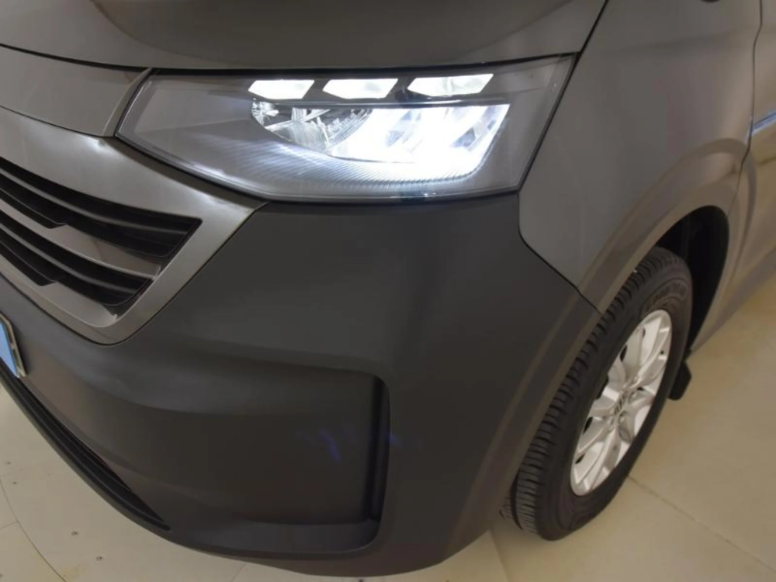 VOLKSWAGEN CARAVELLE CORTA 2.0 TDI 110 KW (150 CV) AUT 8 VEL - Foto 18