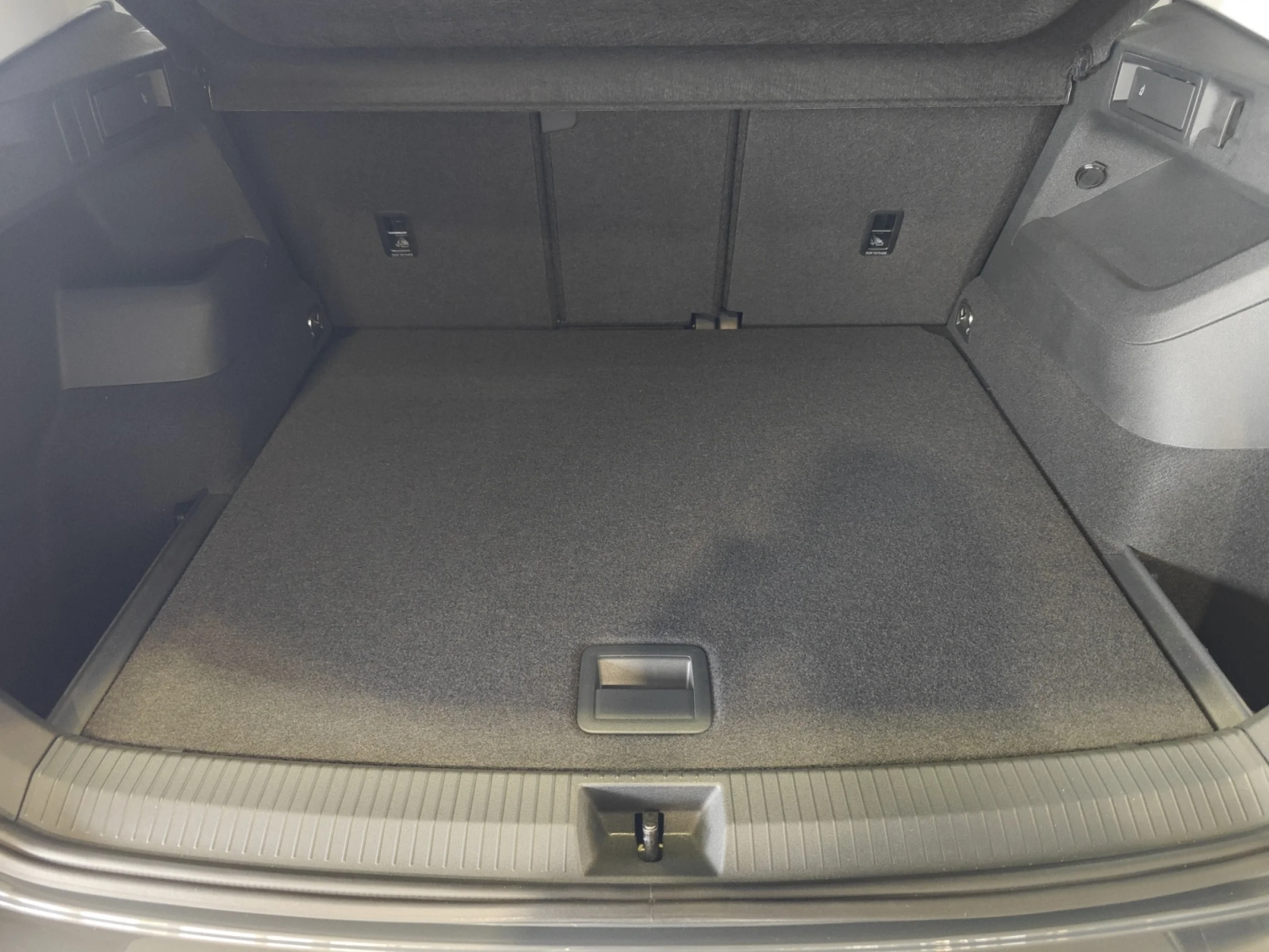 VOLKSWAGEN TIGUAN ··MÁS·· 2.0 TDI 110KW (150CV) DSG - Foto 7