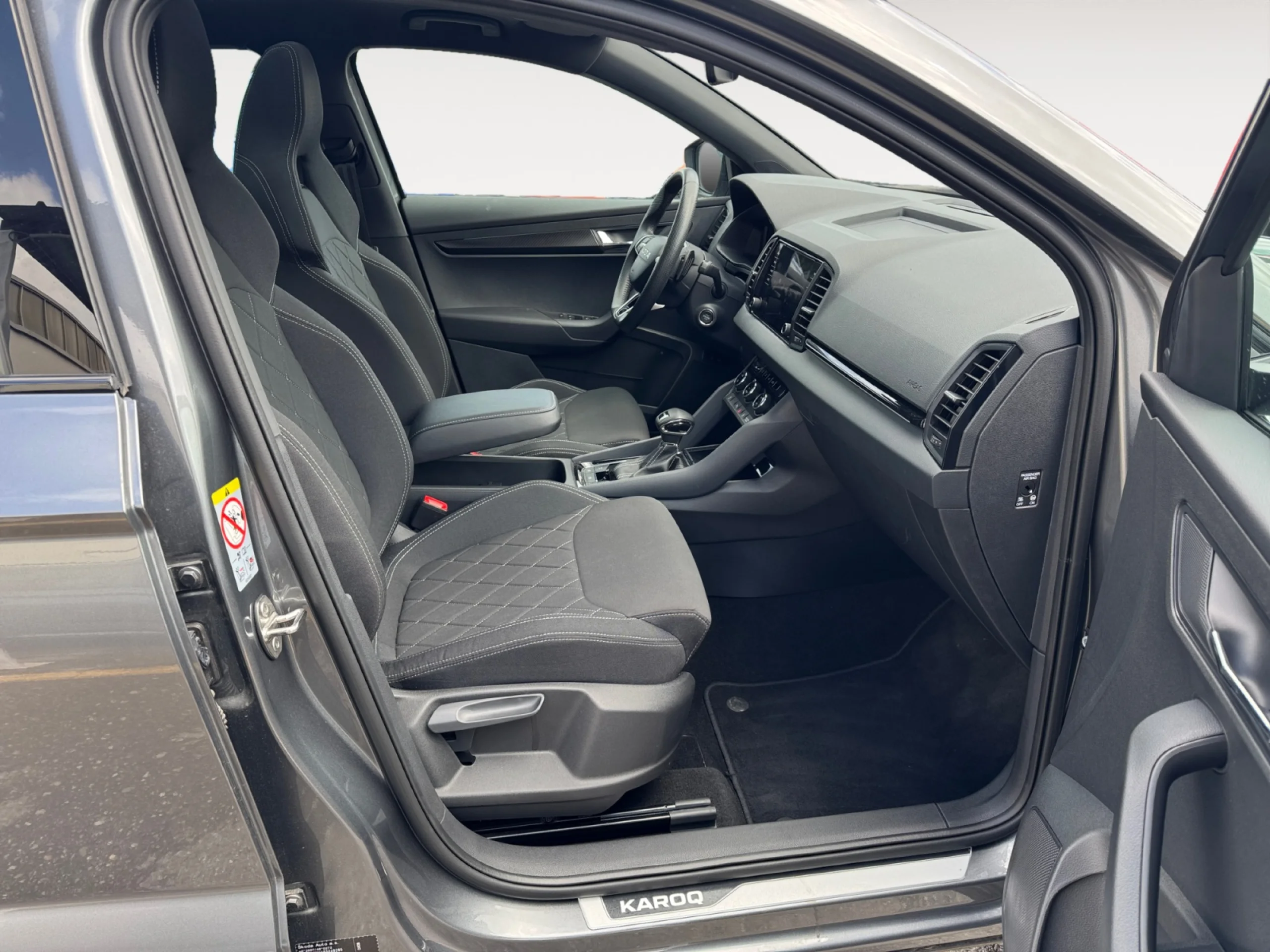SKODA KAROQ 1.5 TSI 110KW (150CV) DSG ACT SPORTLINE - Foto 5